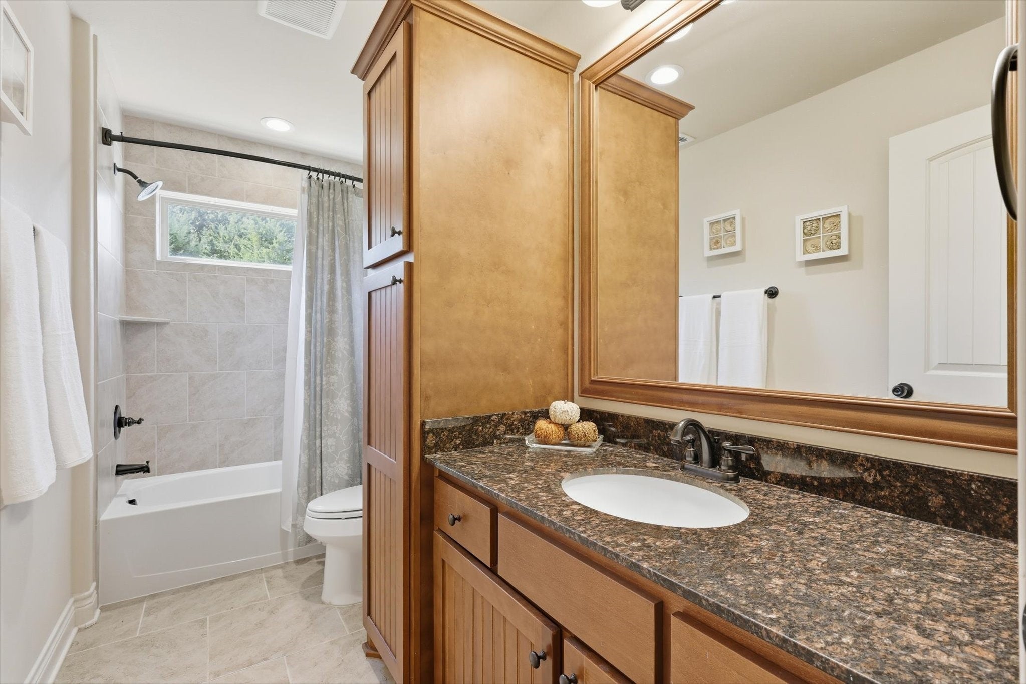 Melissa, Texas, 75454, United States, 4 Bedrooms Bedrooms, ,3 BathroomsBathrooms,Residential,Active,1961956