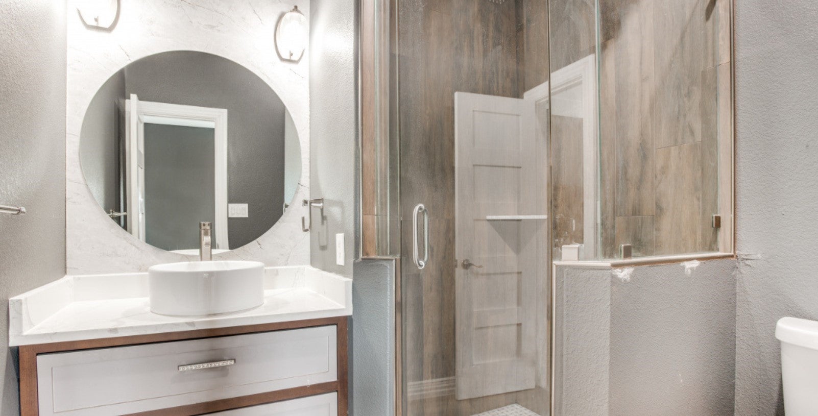 Cleburne, Texas, 76031, United States, ,5 BathroomsBathrooms,Residential,Active,1820498