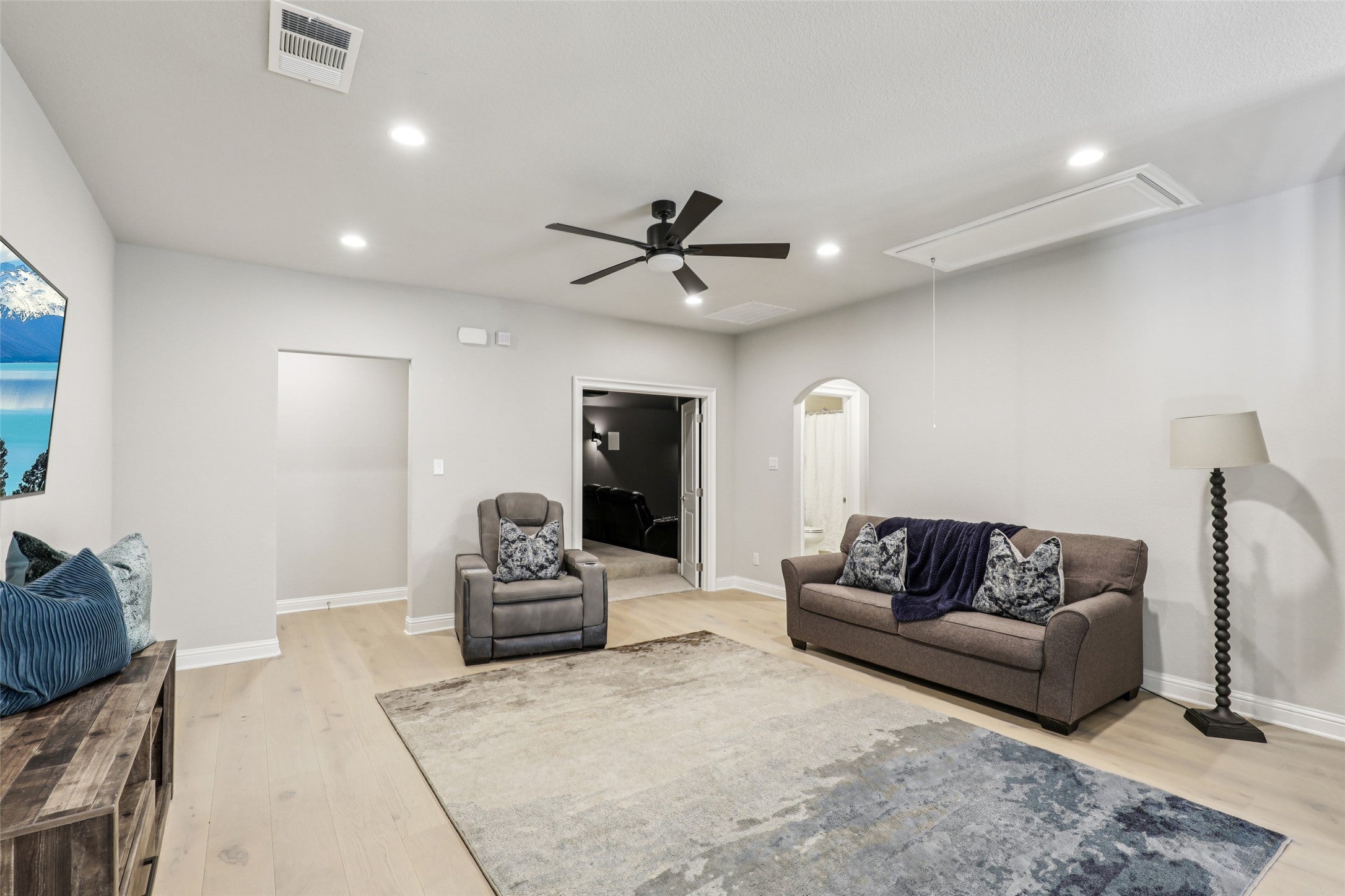 Prosper, Texas, 75078, United States, 5 Bedrooms Bedrooms, ,6 BathroomsBathrooms,Residential,Active,1972186