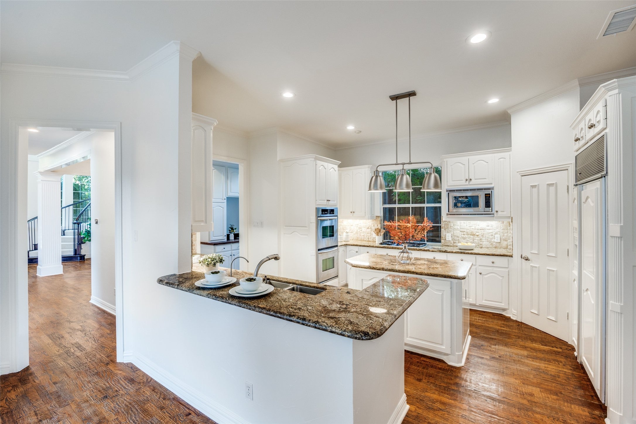 Plano, Texas, 75093, United States, 4 Bedrooms Bedrooms, ,5 BathroomsBathrooms,Residential,Active,1945444