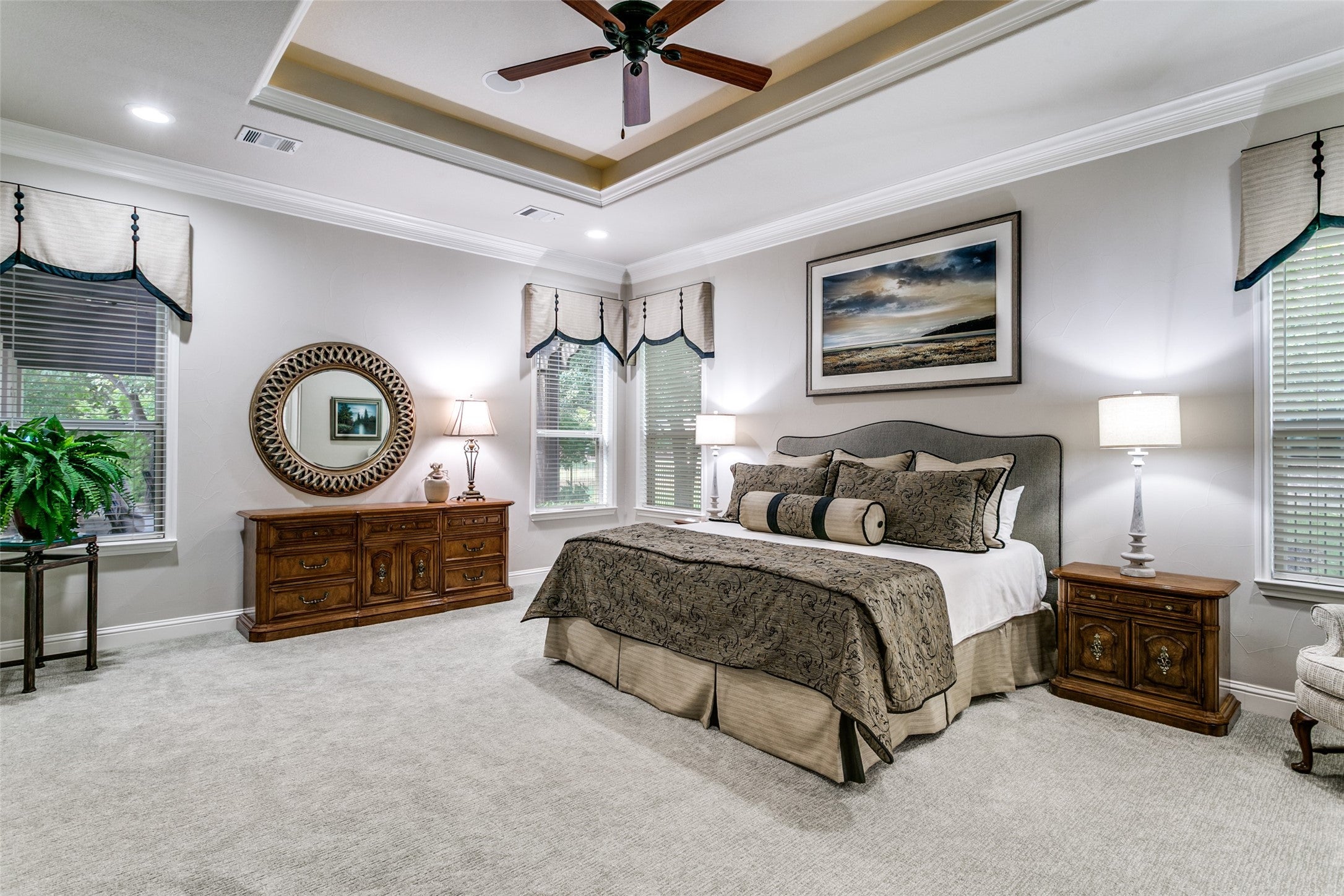 Southlake, Texas, 76092, United States, 4 Bedrooms Bedrooms, ,5 BathroomsBathrooms,Residential,Active,1963281