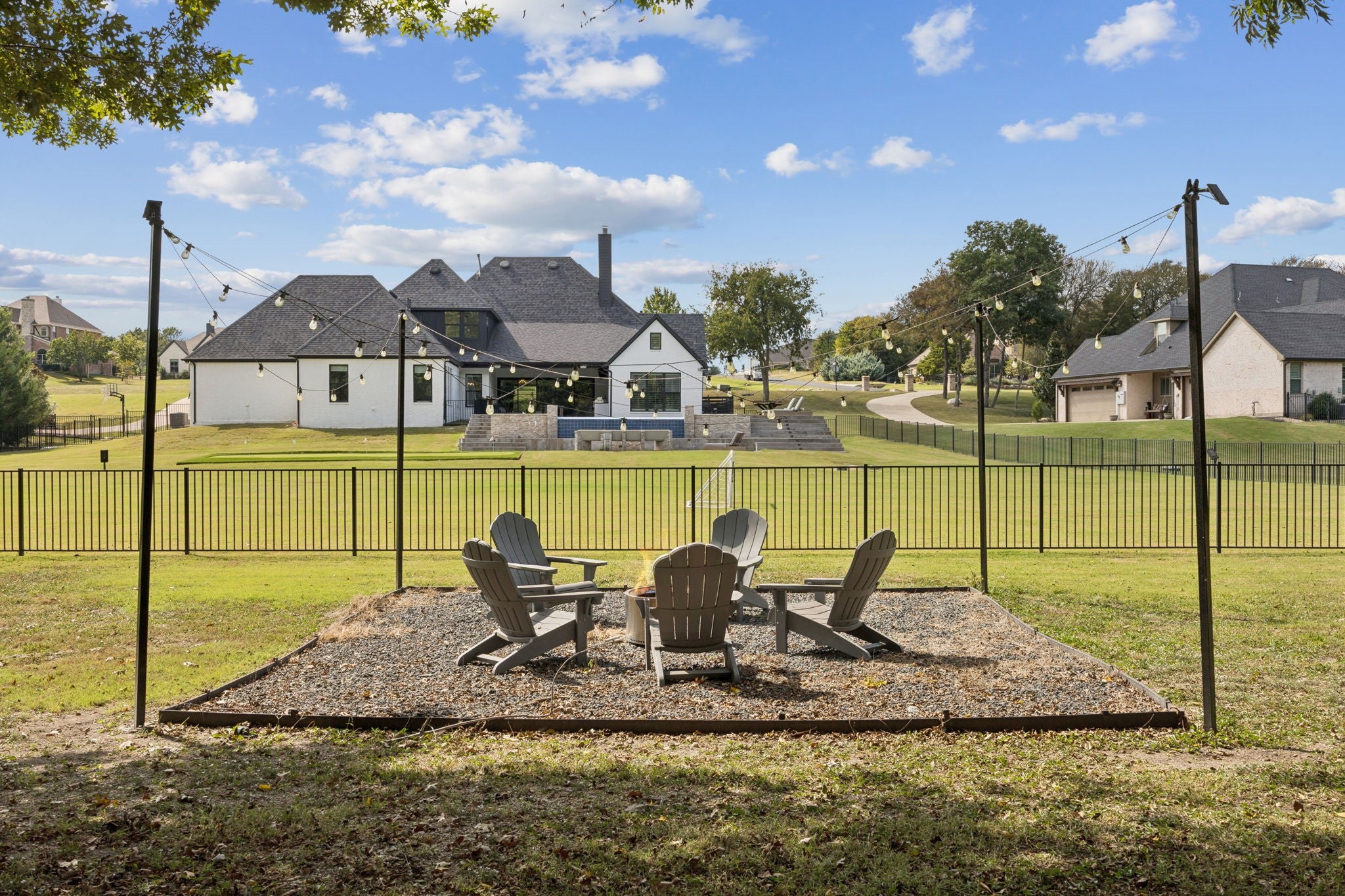 Mckinney, Texas, 75071, United States, 4 Bedrooms Bedrooms, ,5 BathroomsBathrooms,Residential,Active,1960158