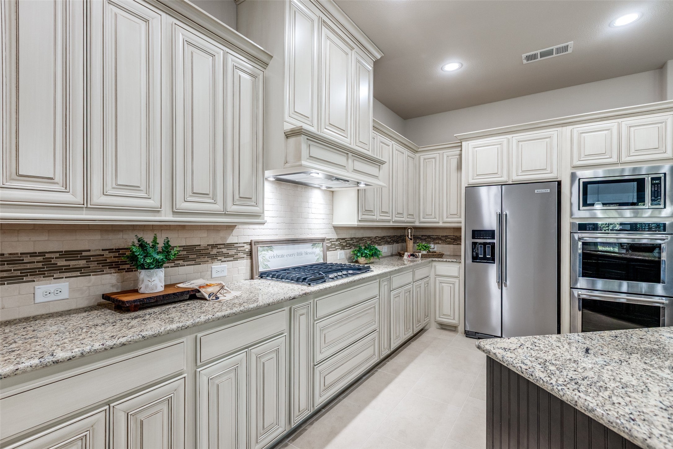 Frisco, Texas, 75033, United States, 5 Bedrooms Bedrooms, ,5 BathroomsBathrooms,Residential,Active,1994954