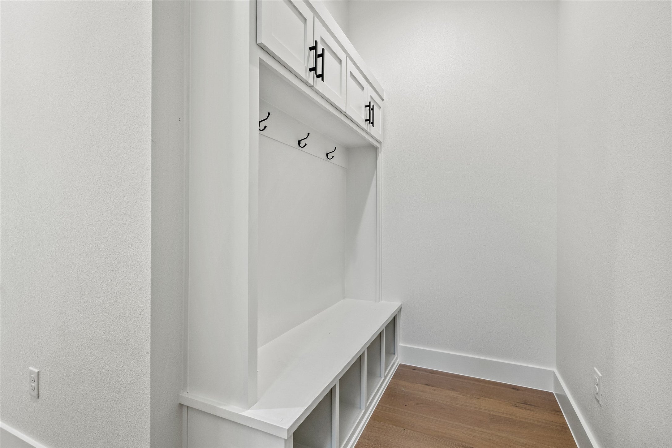 Van Alstyne, Texas, 75495, United States, 4 Bedrooms Bedrooms, ,4 BathroomsBathrooms,Residential,Active,1880019