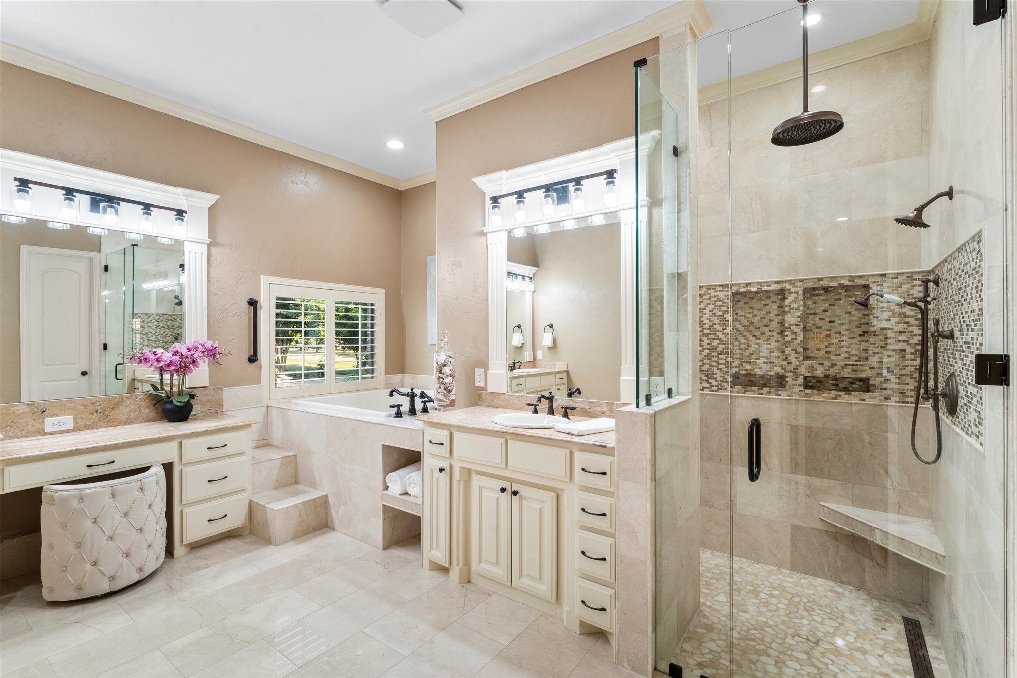 Prosper, Texas, 75078, United States, 4 Bedrooms Bedrooms, ,5 BathroomsBathrooms,Residential,Active,1936432