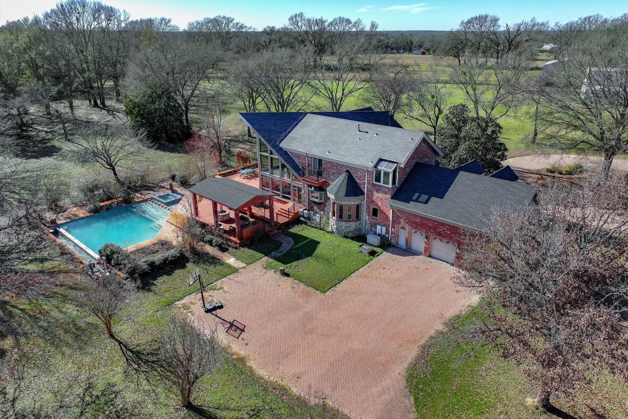 Canton, Texas, 75103, United States, 4 Bedrooms Bedrooms, ,6 BathroomsBathrooms,Residential,Active,2012225