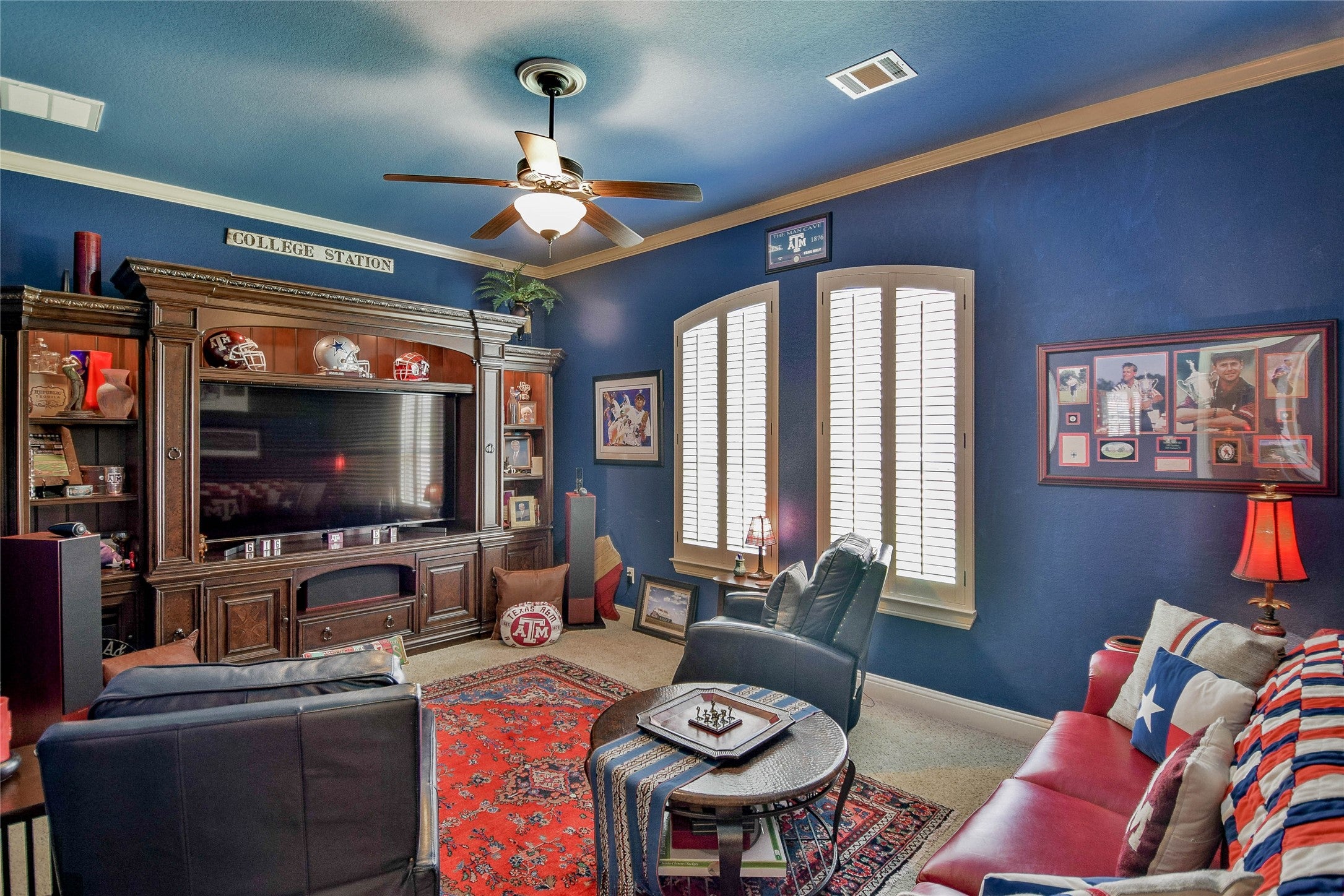 Granbury, Texas, 76048, United States, 4 Bedrooms Bedrooms, ,3 BathroomsBathrooms,Residential,Active,1929707