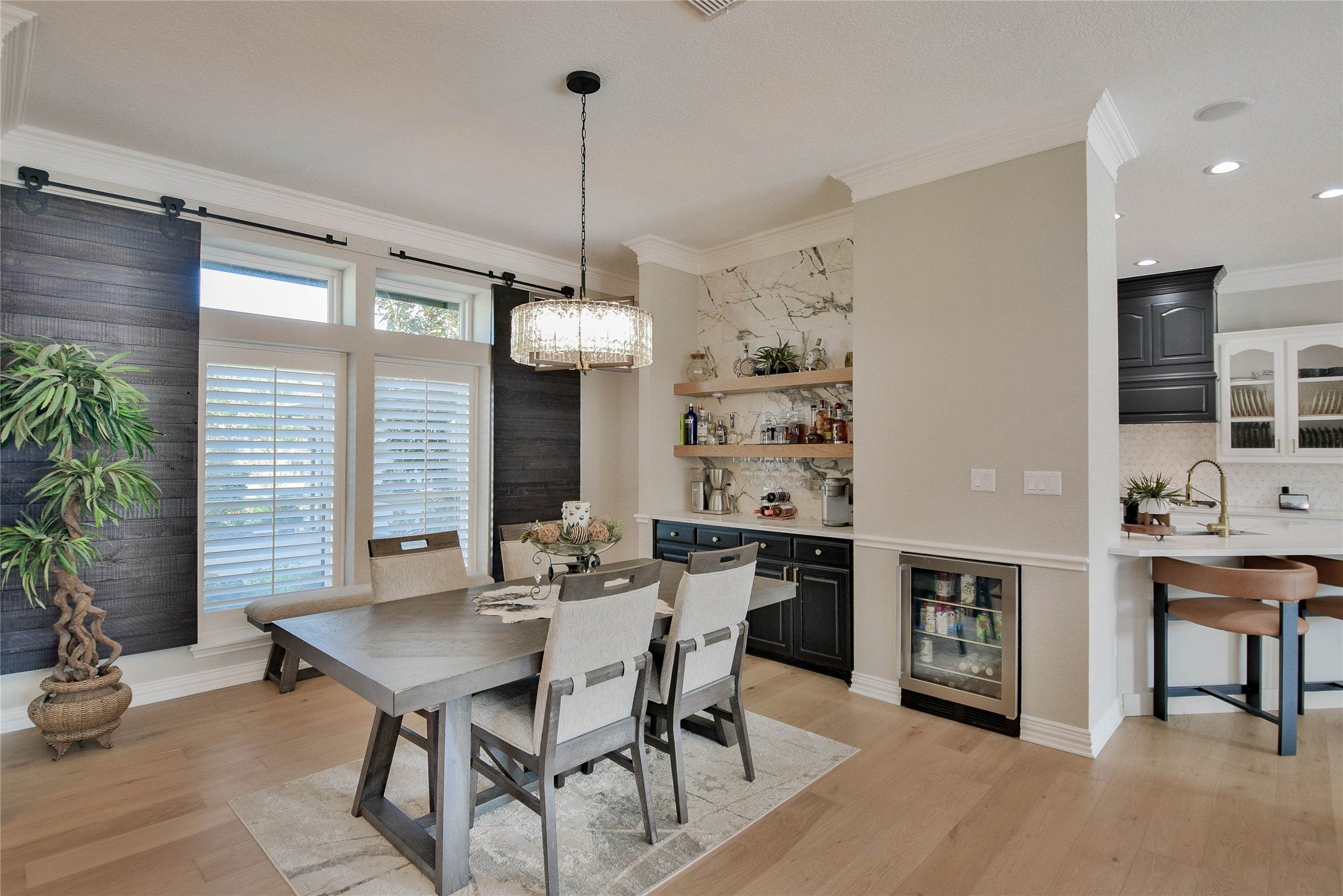 Granbury, Texas, 76048, United States, 3 Bedrooms Bedrooms, ,3 BathroomsBathrooms,Residential,Active,1988467