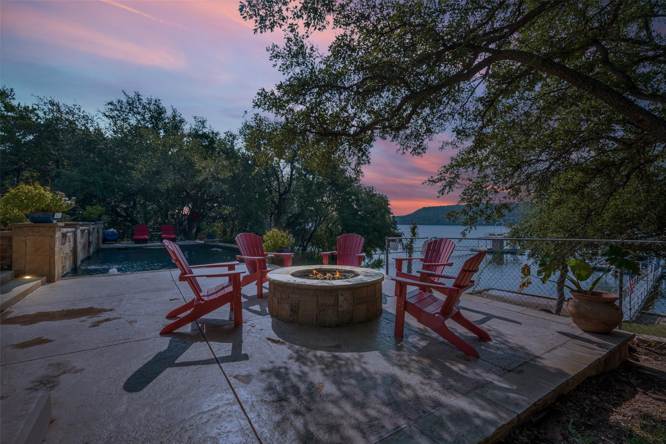 Graham, Texas, 76450, United States, 4 Bedrooms Bedrooms, ,2 BathroomsBathrooms,Residential,Active,2008324