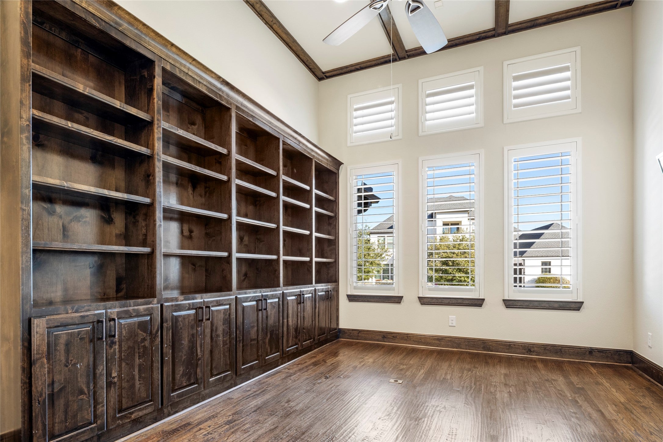 Southlake, Texas, 76092, United States, 5 Bedrooms Bedrooms, ,6 BathroomsBathrooms,Residential,Active,2008267