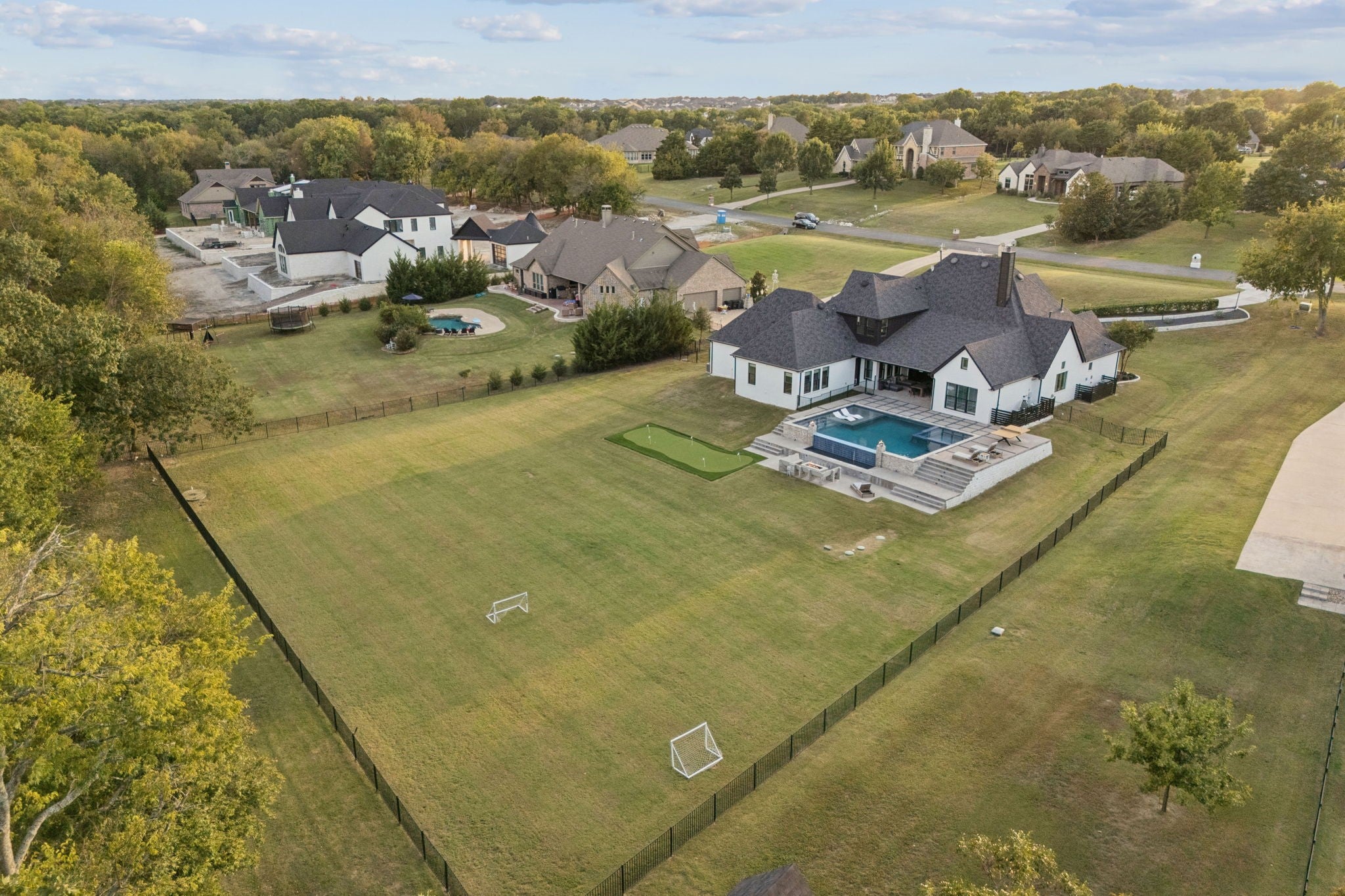 Mckinney, Texas, 75071, United States, 4 Bedrooms Bedrooms, ,5 BathroomsBathrooms,Residential,Active,1960158