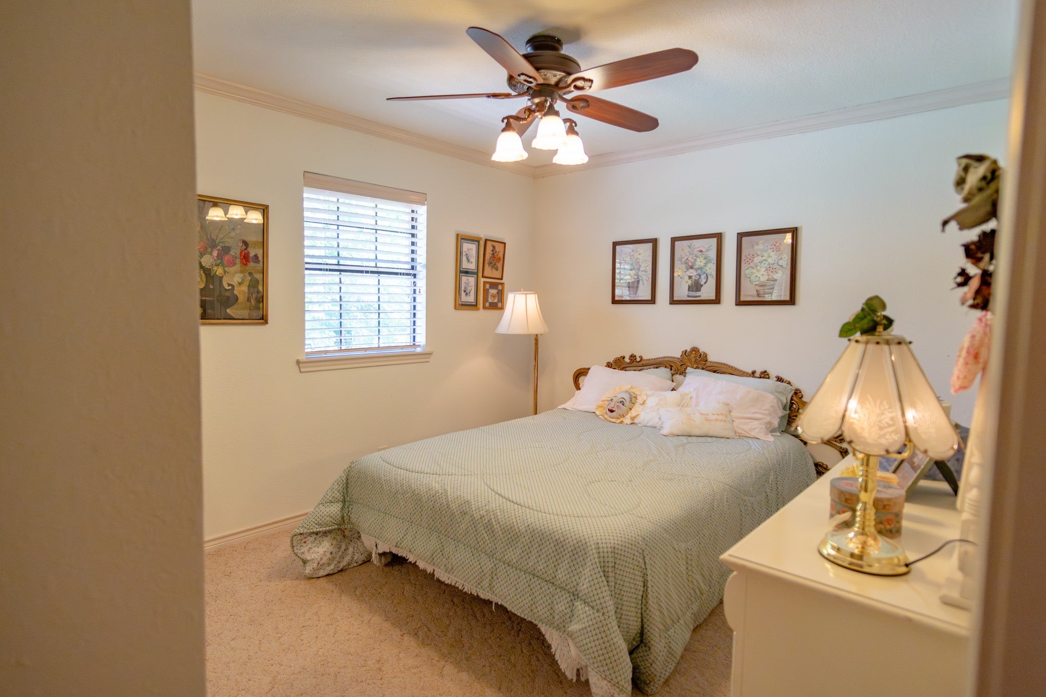 Bonham, Texas, 75418, United States, 4 Bedrooms Bedrooms, ,5 BathroomsBathrooms,Residential,Active,1988725