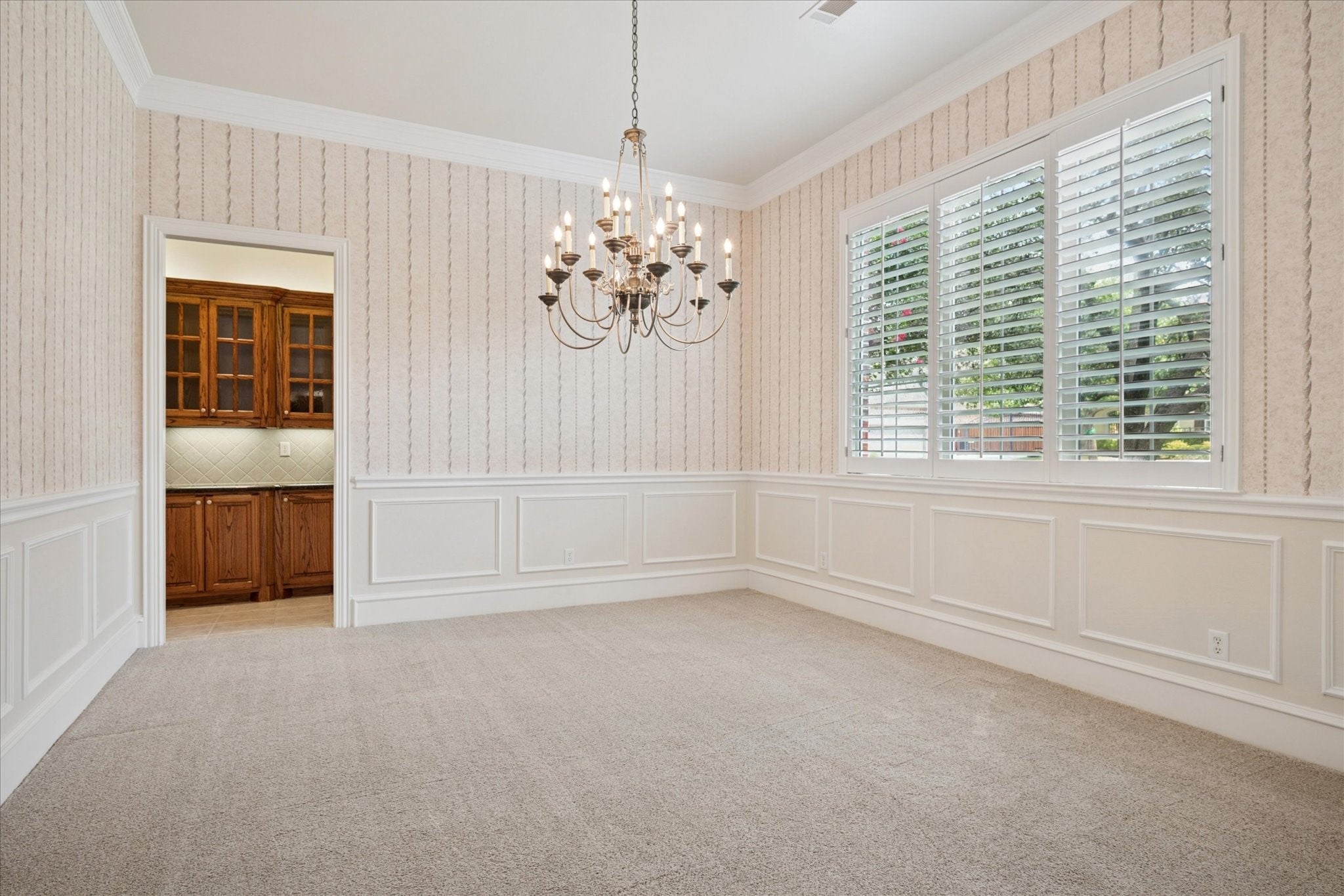 Plano, Texas, 75024, United States, 4 Bedrooms Bedrooms, ,5 BathroomsBathrooms,Residential,Active,1936400