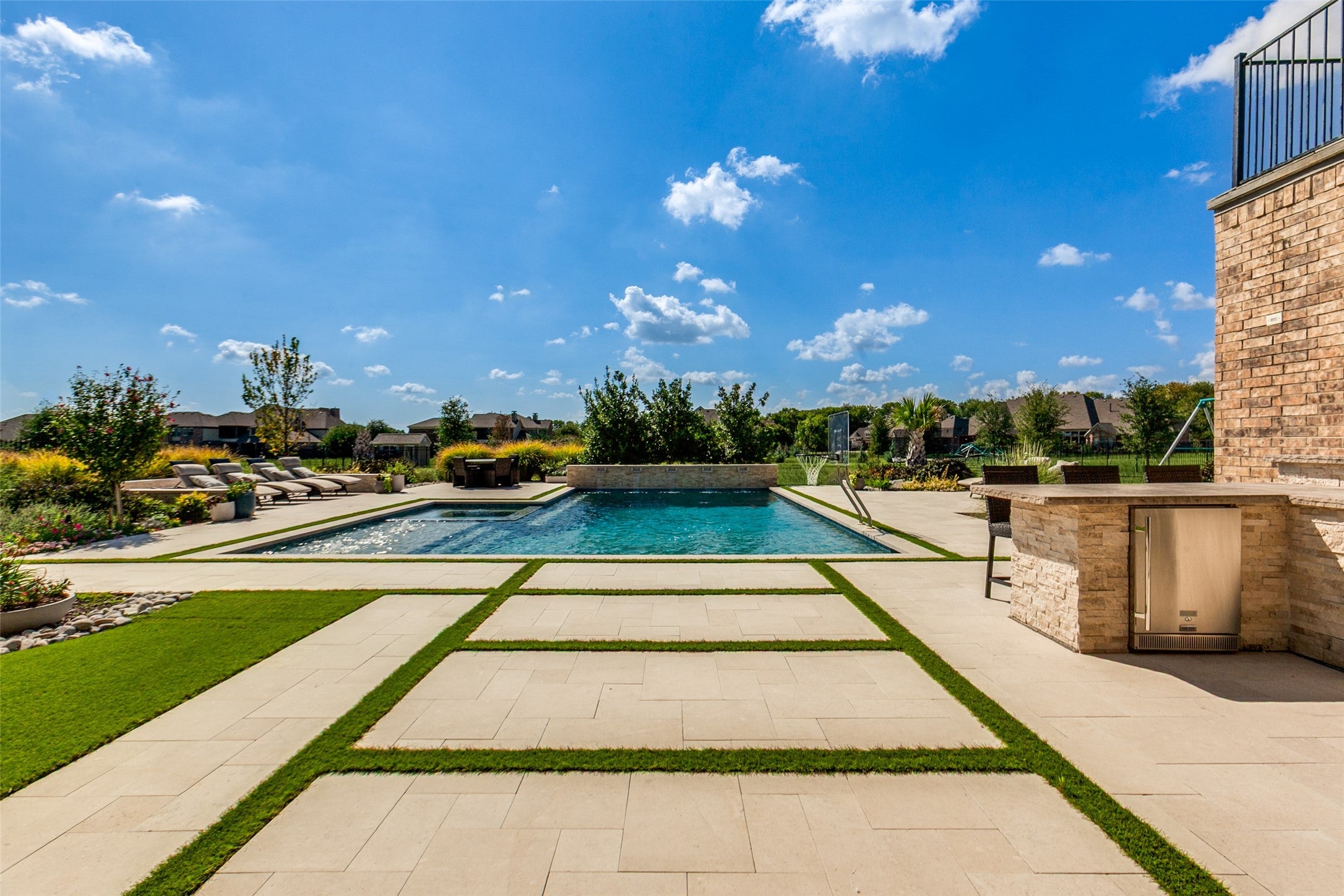 Allen, Texas, 75002, United States, 6 Bedrooms Bedrooms, ,6 BathroomsBathrooms,Residential,Pending,1988728