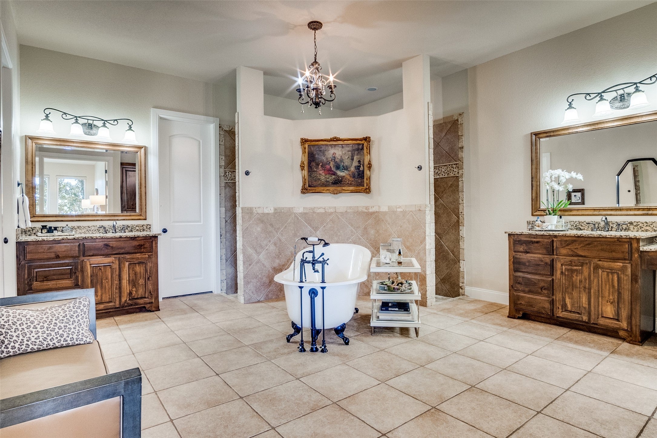 Graford, Texas, 76449, United States, 5 Bedrooms Bedrooms, ,4 BathroomsBathrooms,Residential,Active,1902943