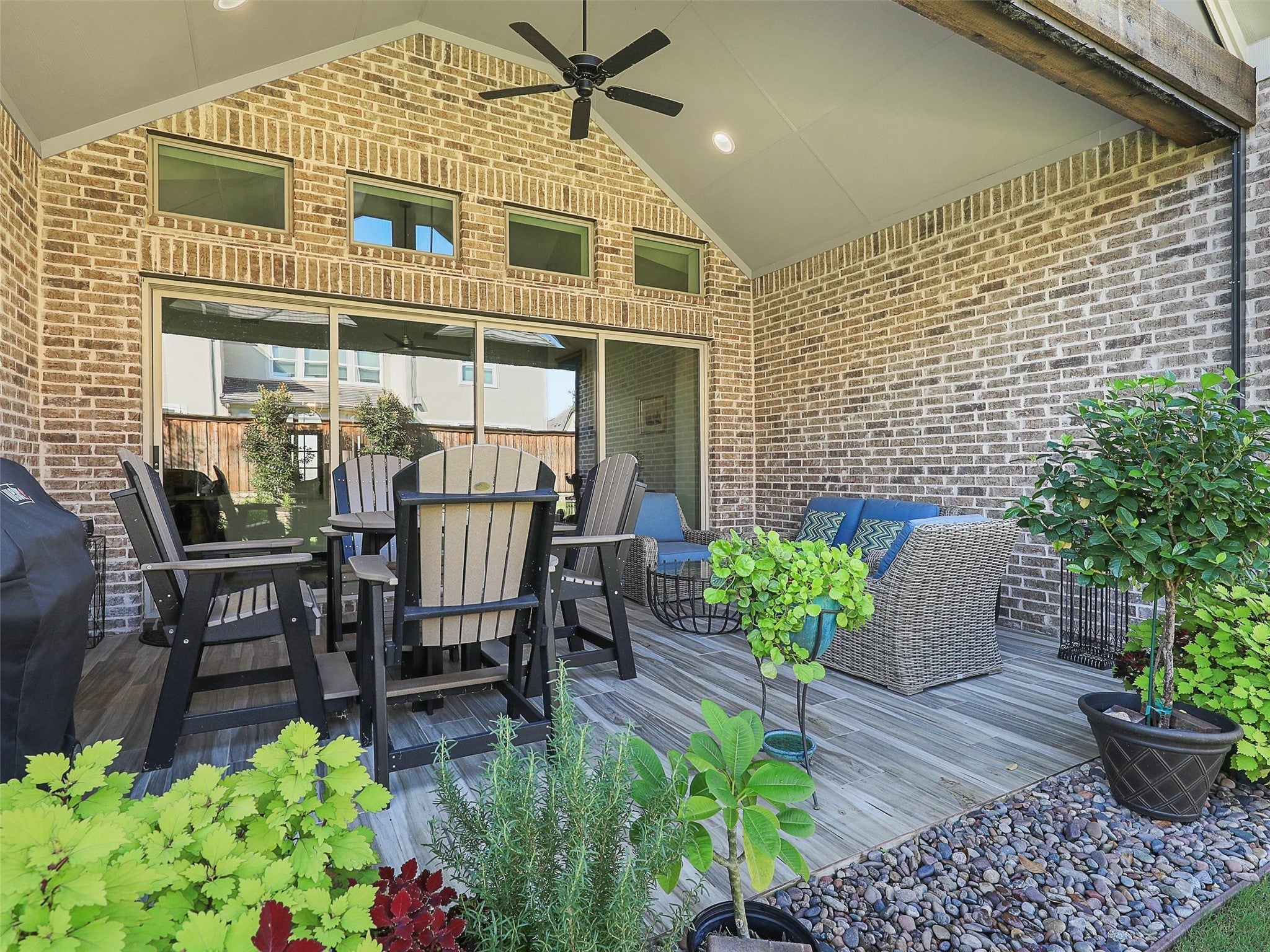 Prosper, Texas, 75078, United States, 4 Bedrooms Bedrooms, ,5 BathroomsBathrooms,Residential,Active,1953403