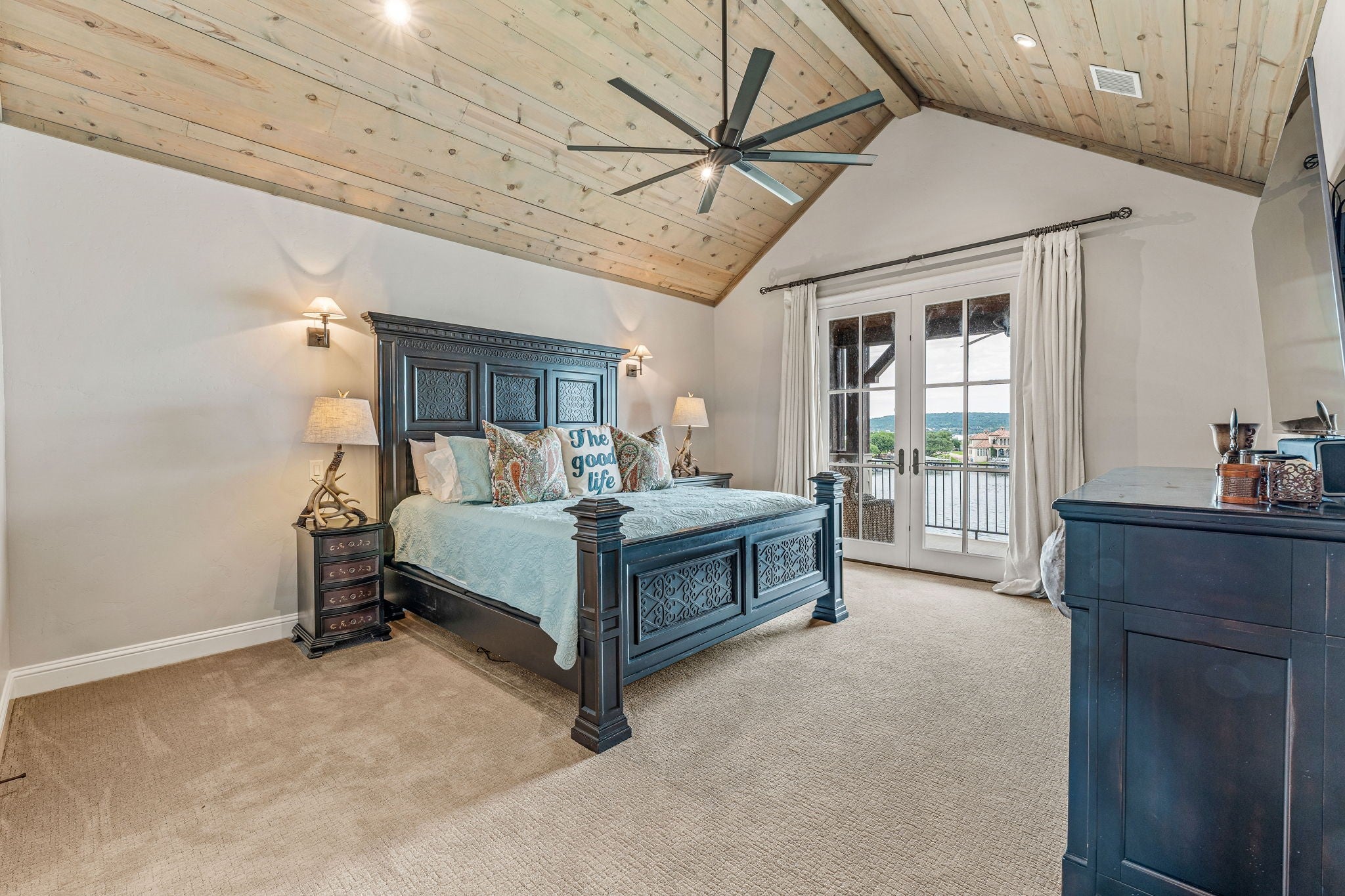 Graford, Texas, 76449, United States, ,6 BathroomsBathrooms,Residential,Active,1852724