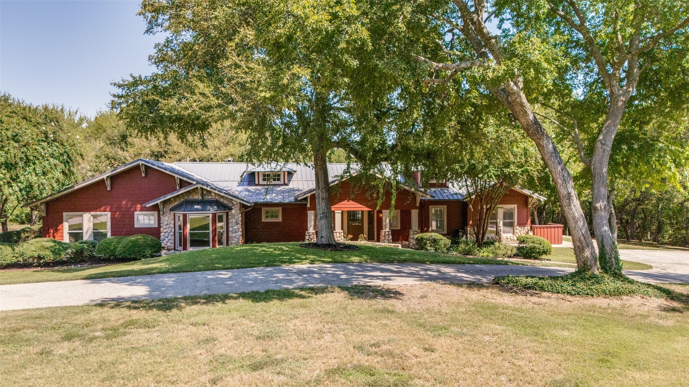 Mckinney, Texas, 75071, United States, 5 Bedrooms Bedrooms, ,6 BathroomsBathrooms,Residential,Active,1946319