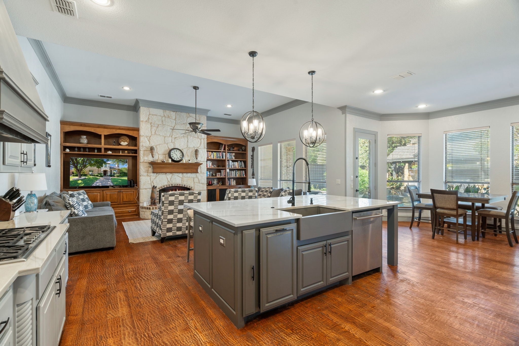 Frisco, Texas, 75033, United States, 5 Bedrooms Bedrooms, ,4 BathroomsBathrooms,Residential,Active,1959547