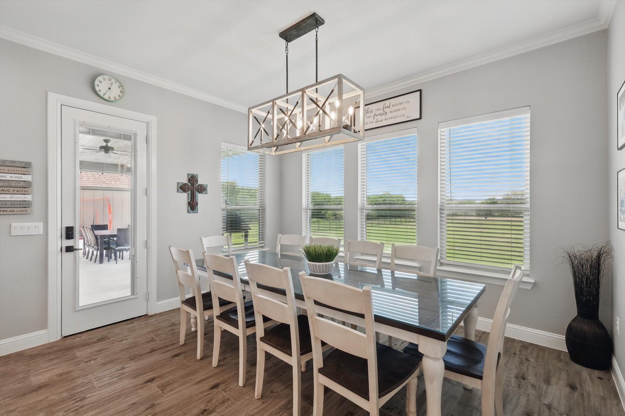 Fort Worth, Texas, 76126, United States, 4 Bedrooms Bedrooms, ,6 BathroomsBathrooms,Residential,Active,1828687