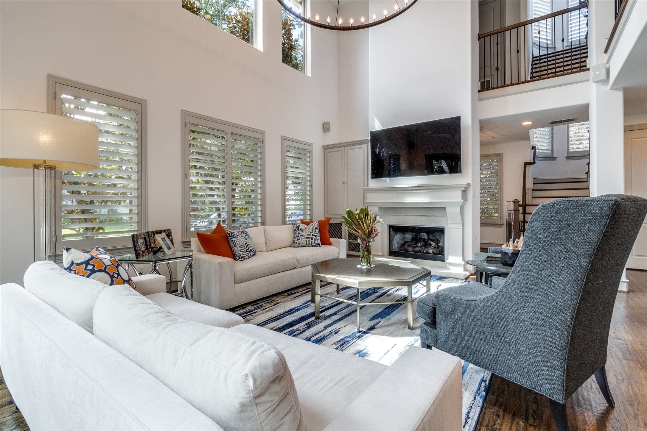 Dallas, Texas, 75205, United States, 4 Bedrooms Bedrooms, ,5 BathroomsBathrooms,Residential,Active,1952445