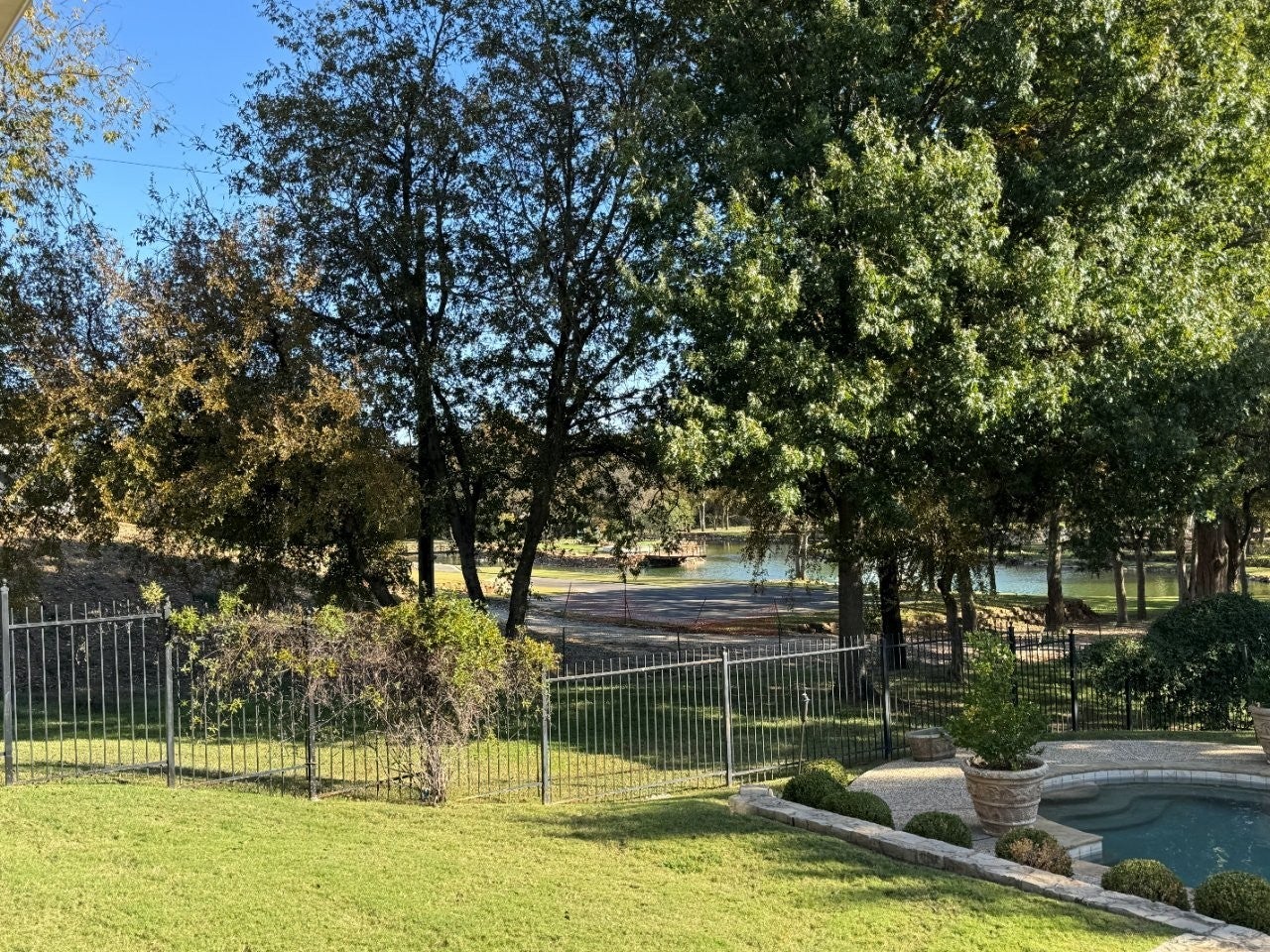 Argyle, Texas, 76226, United States, 4 Bedrooms Bedrooms, ,4 BathroomsBathrooms,Residential,Pending,1997640