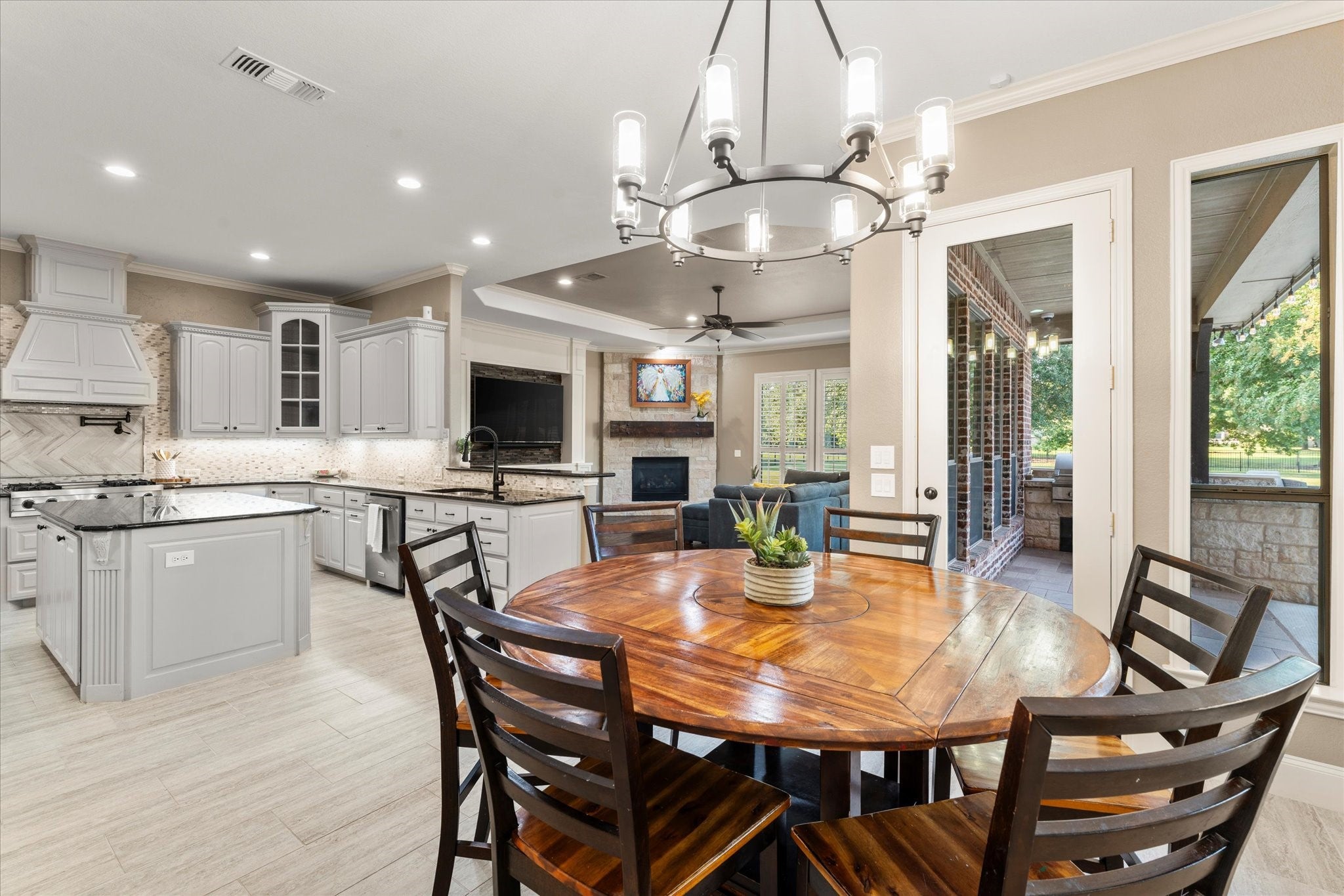 Prosper, Texas, 75078, United States, 4 Bedrooms Bedrooms, ,5 BathroomsBathrooms,Residential,Active,1936432