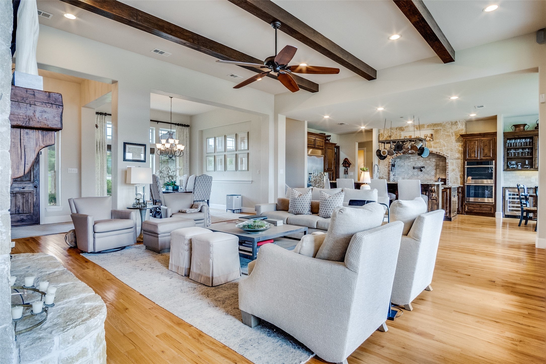 Graford, Texas, 76449, United States, 5 Bedrooms Bedrooms, ,4 BathroomsBathrooms,Residential,Active,1902943