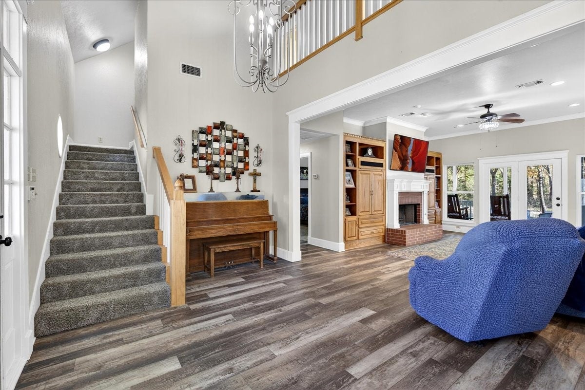 Scurry, Texas, 75158, United States, 4 Bedrooms Bedrooms, ,3 BathroomsBathrooms,Residential,Active,2007195