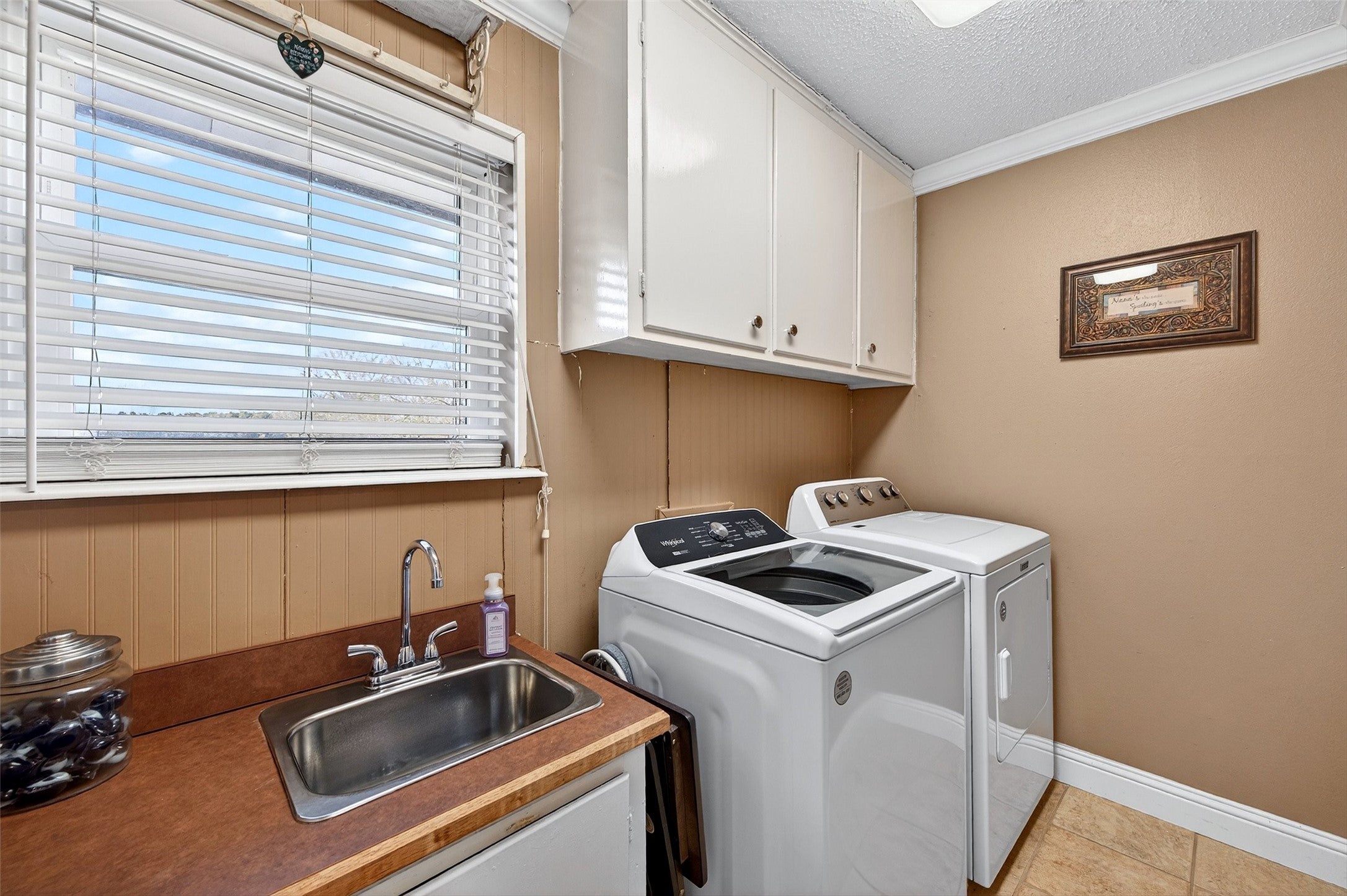 Sherman, Texas, 75090, United States, 3 Bedrooms Bedrooms, ,2 BathroomsBathrooms,Residential,Active,2006784