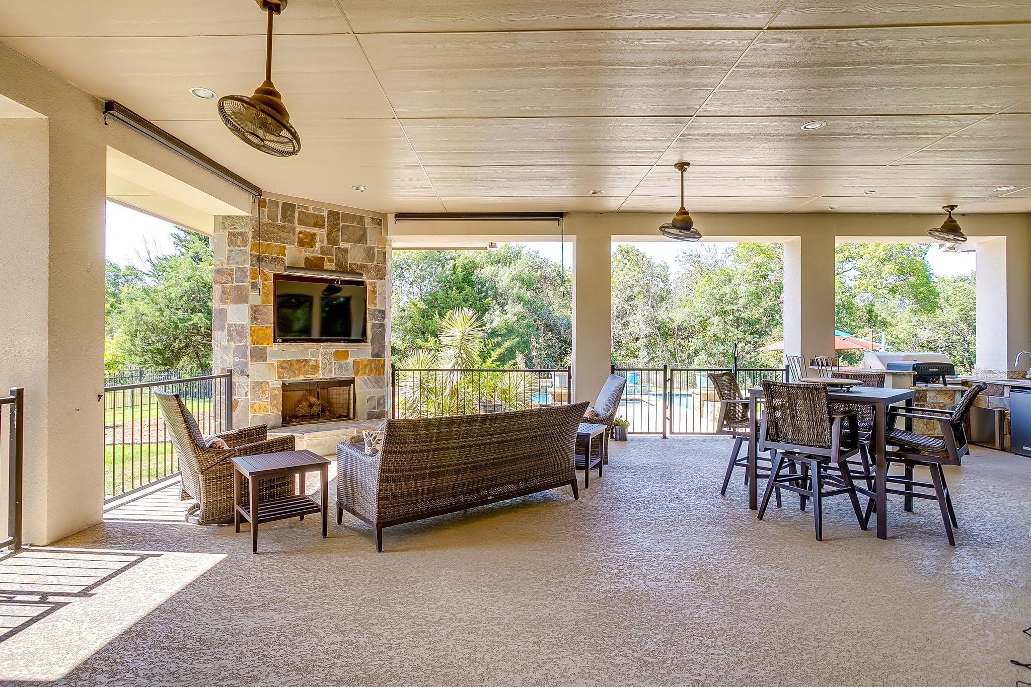 Fort Worth, Texas, 76108, United States, 5 Bedrooms Bedrooms, ,6 BathroomsBathrooms,Residential,Active,1922287