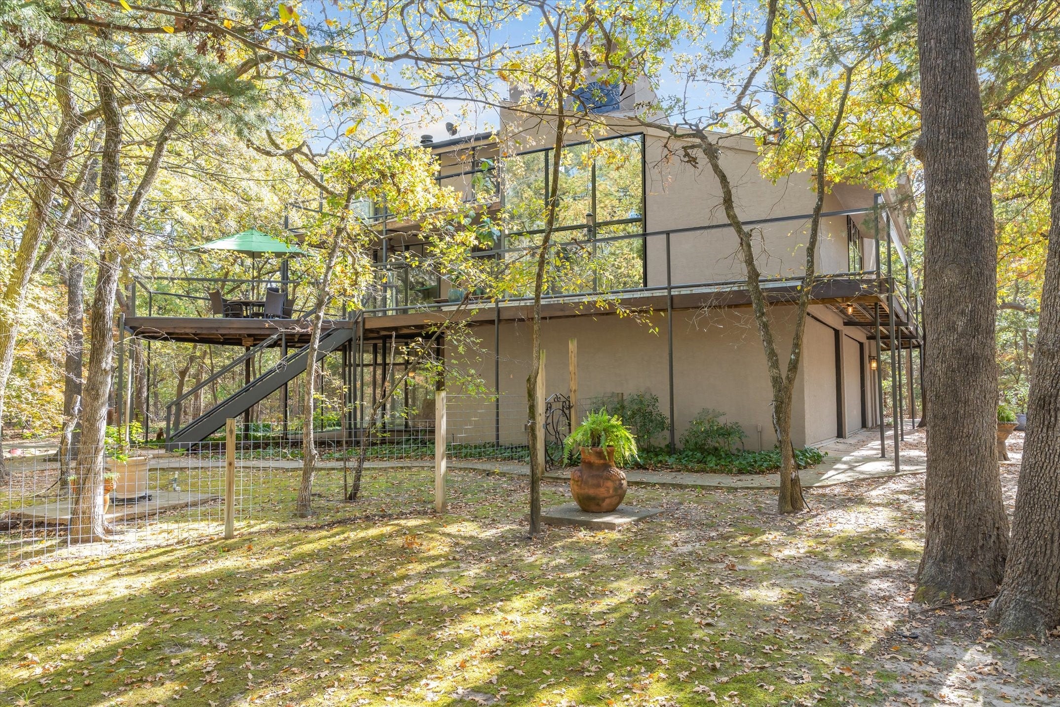 Terrell, Texas, 75160, United States, 3 Bedrooms Bedrooms, ,3 BathroomsBathrooms,Residential,Active,1995244