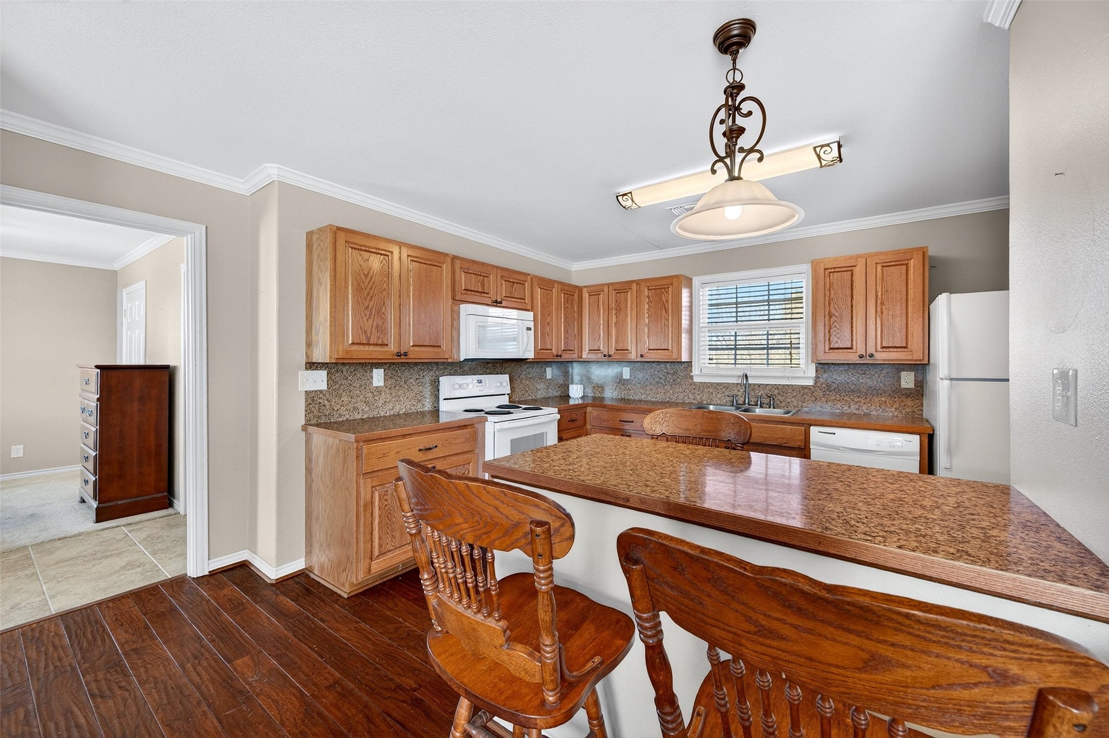 Sherman, Texas, 75090, United States, 3 Bedrooms Bedrooms, ,2 BathroomsBathrooms,Residential,Active,2006784