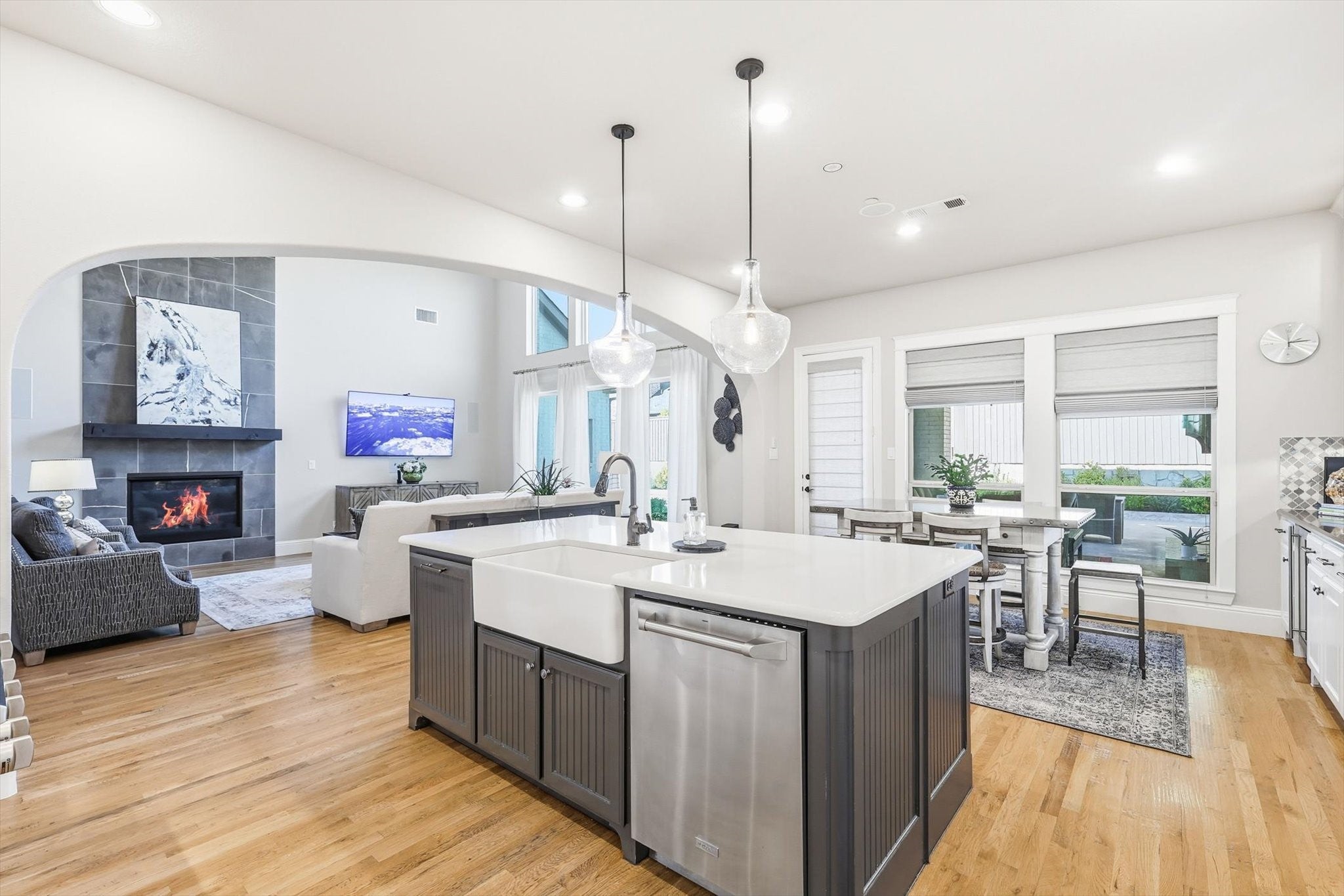 Frisco, Texas, 75033, United States, 5 Bedrooms Bedrooms, ,6 BathroomsBathrooms,Residential,Active,2010142