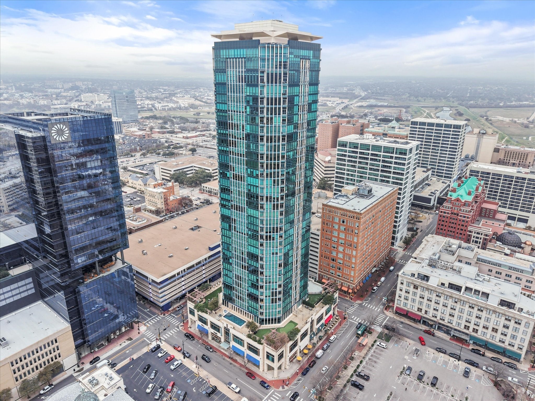 Fort Worth, Texas, 76102, United States, ,3 BathroomsBathrooms,Residential,Active,1808184