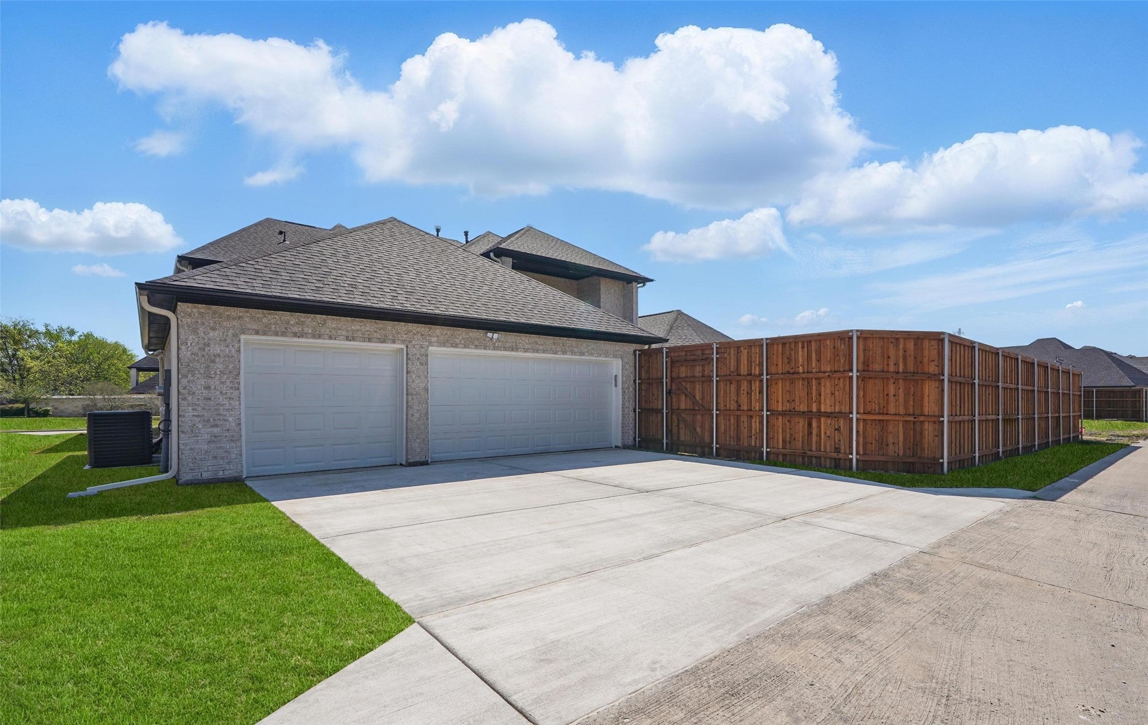Wylie, Texas, 75098, United States, 5 Bedrooms Bedrooms, ,6 BathroomsBathrooms,Residential,Active,1894588