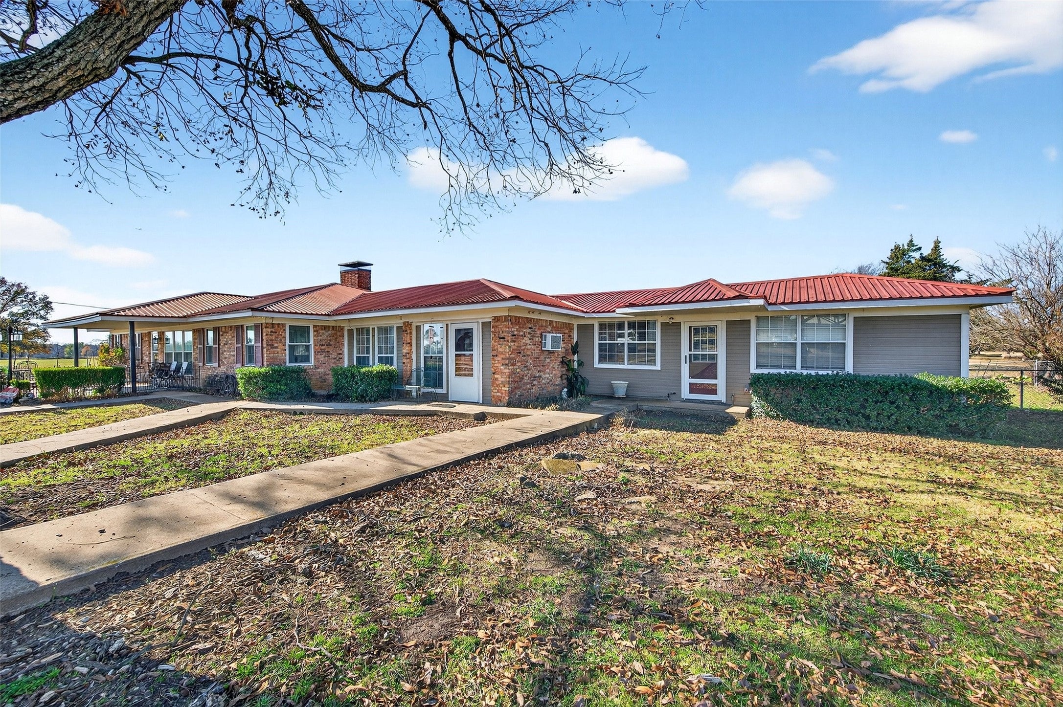 Sherman, Texas, 75090, United States, 3 Bedrooms Bedrooms, ,2 BathroomsBathrooms,Residential,Active,2006784