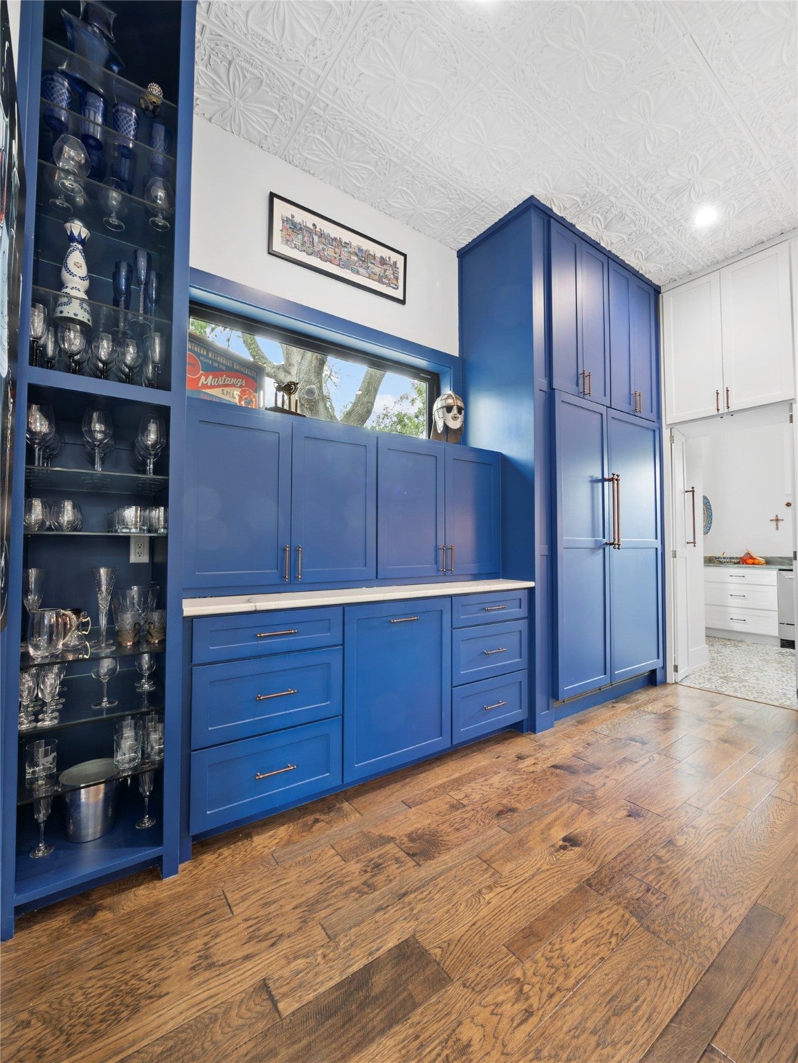 Dallas, Texas, 75244, United States, 5 Bedrooms Bedrooms, ,7 BathroomsBathrooms,Residential,Active,1905372