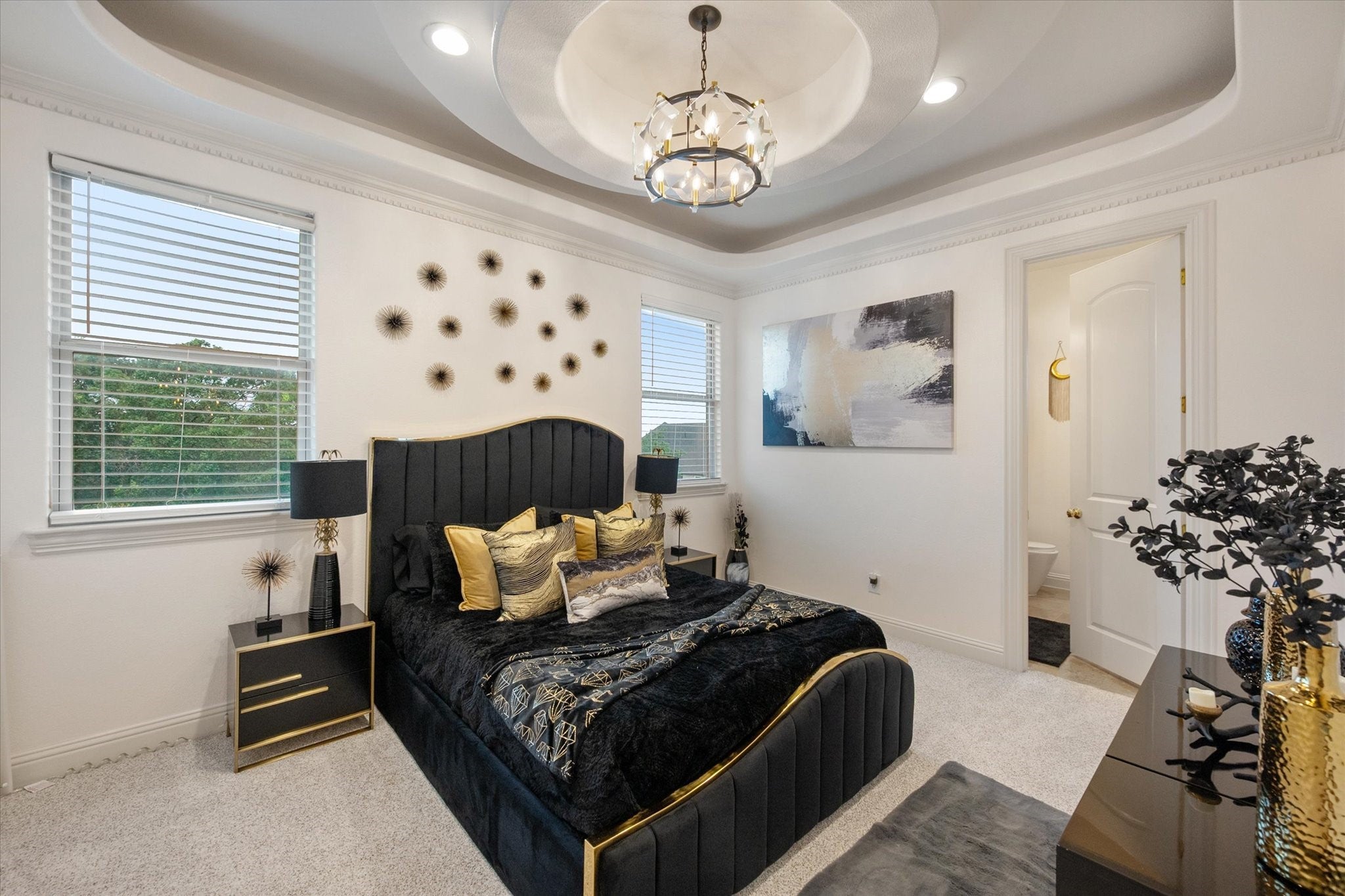 Cedar Hill, Texas, 75104, United States, 6 Bedrooms Bedrooms, ,8 BathroomsBathrooms,Residential,Active,1964299