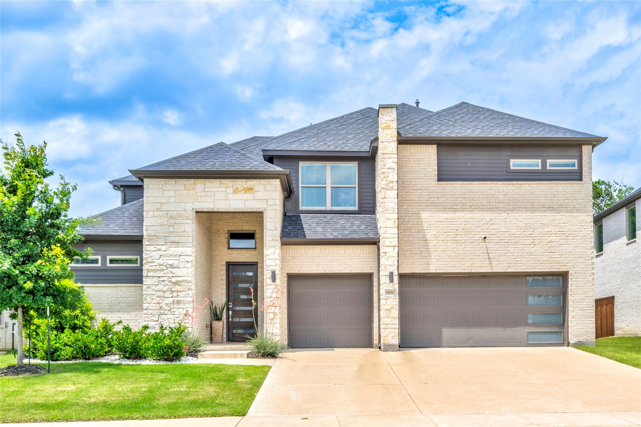 Allen, Texas, 75013, United States, ,5 BathroomsBathrooms,Residential,Active,1843824