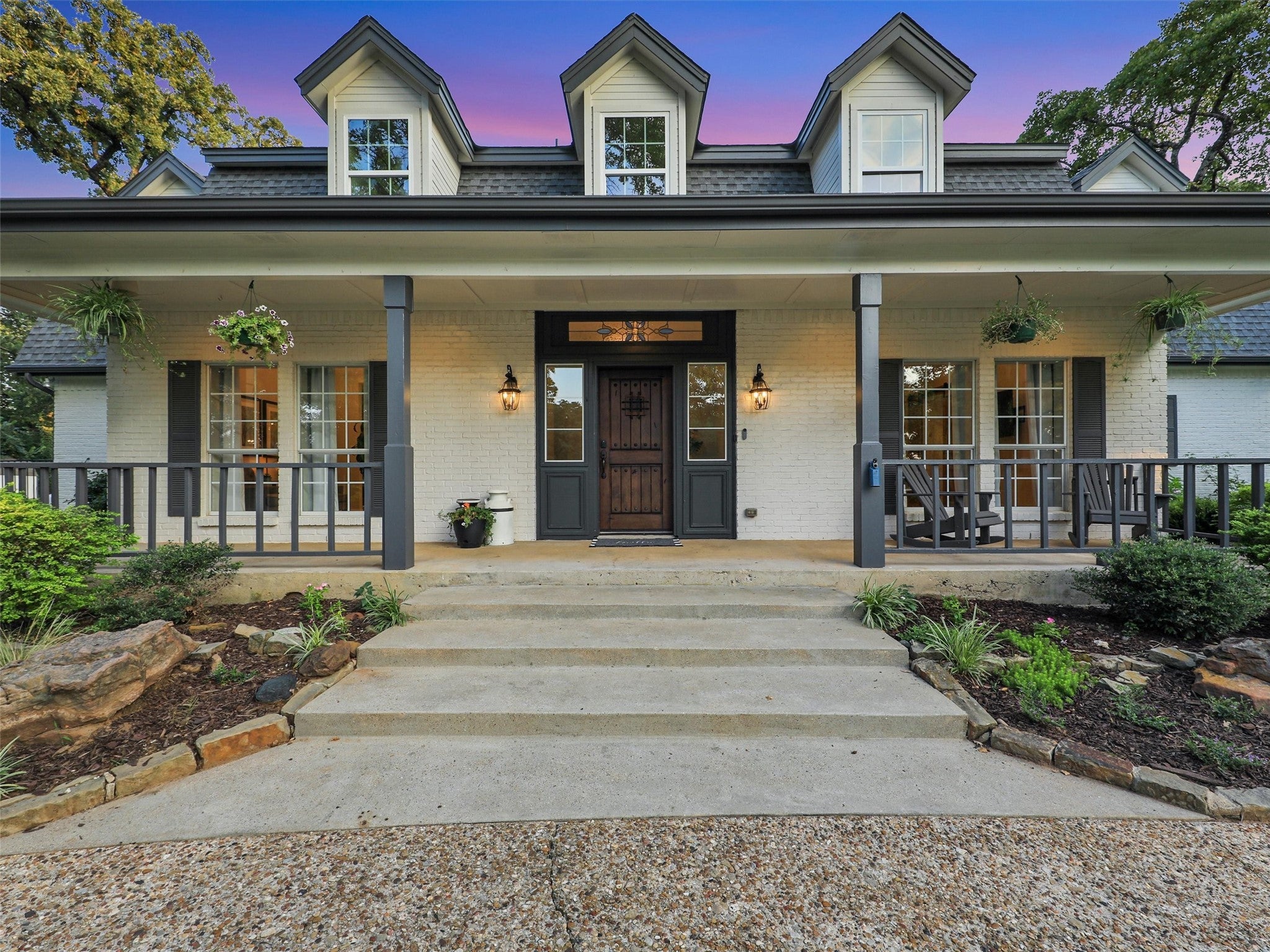 Southlake, Texas, 76092, United States, 5 Bedrooms Bedrooms, ,4 BathroomsBathrooms,Residential,Active,1894222