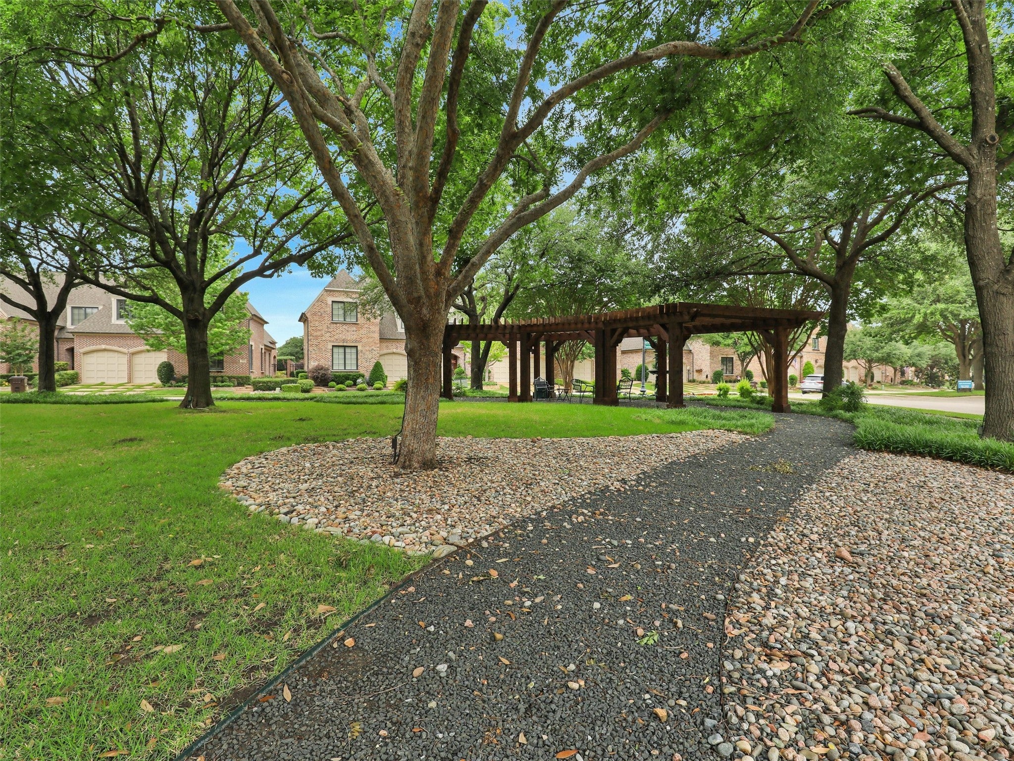 Plano, Texas, 75093, United States, 3 Bedrooms Bedrooms, ,4 BathroomsBathrooms,Residential,Active,1790855