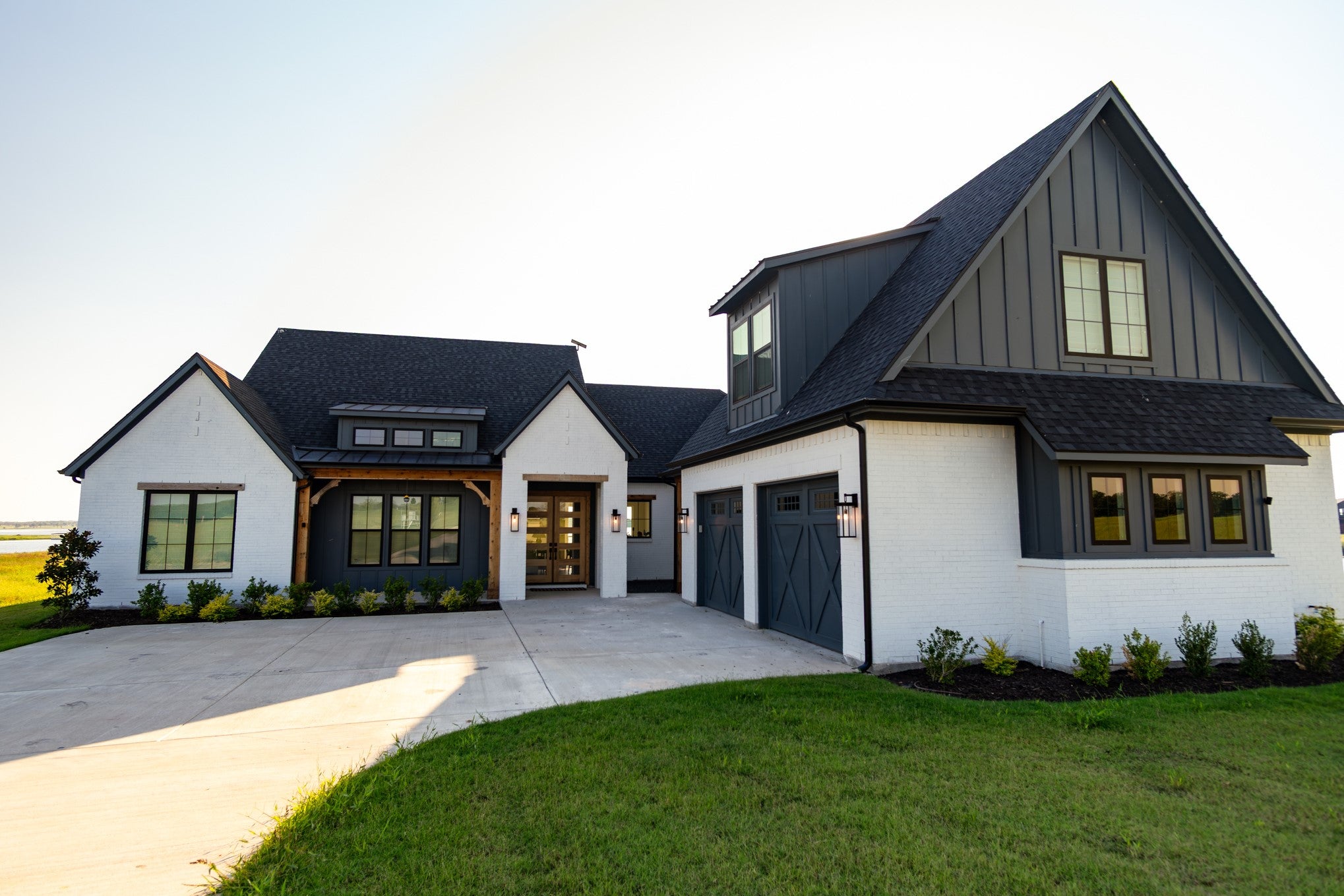Honey Grove, Texas, 75446, United States, 5 Bedrooms Bedrooms, ,5 BathroomsBathrooms,Residential,Active,1944271