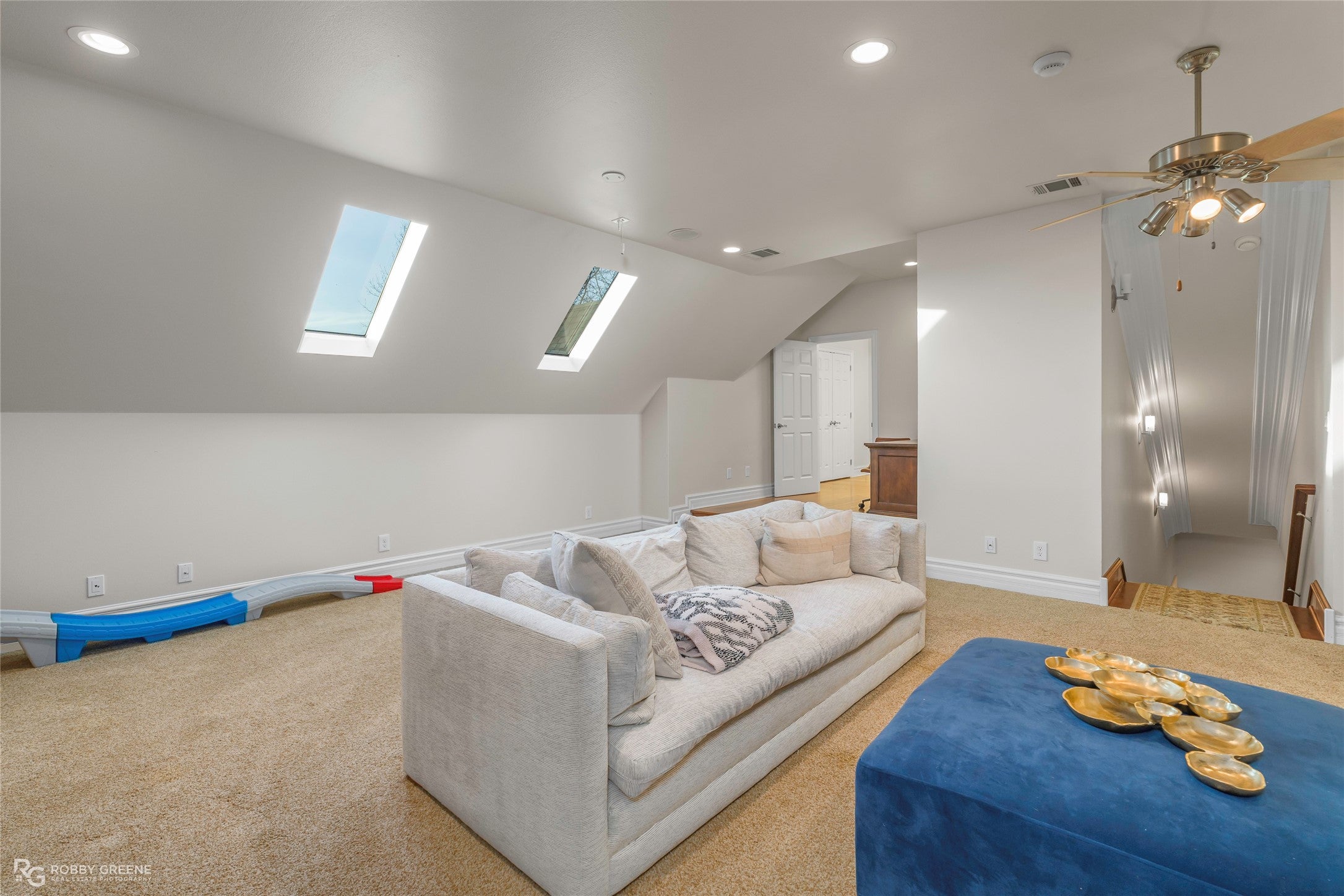 Bossier City, Louisiana, 71111, United States, 5 Bedrooms Bedrooms, ,4 BathroomsBathrooms,Residential,Active,2007654