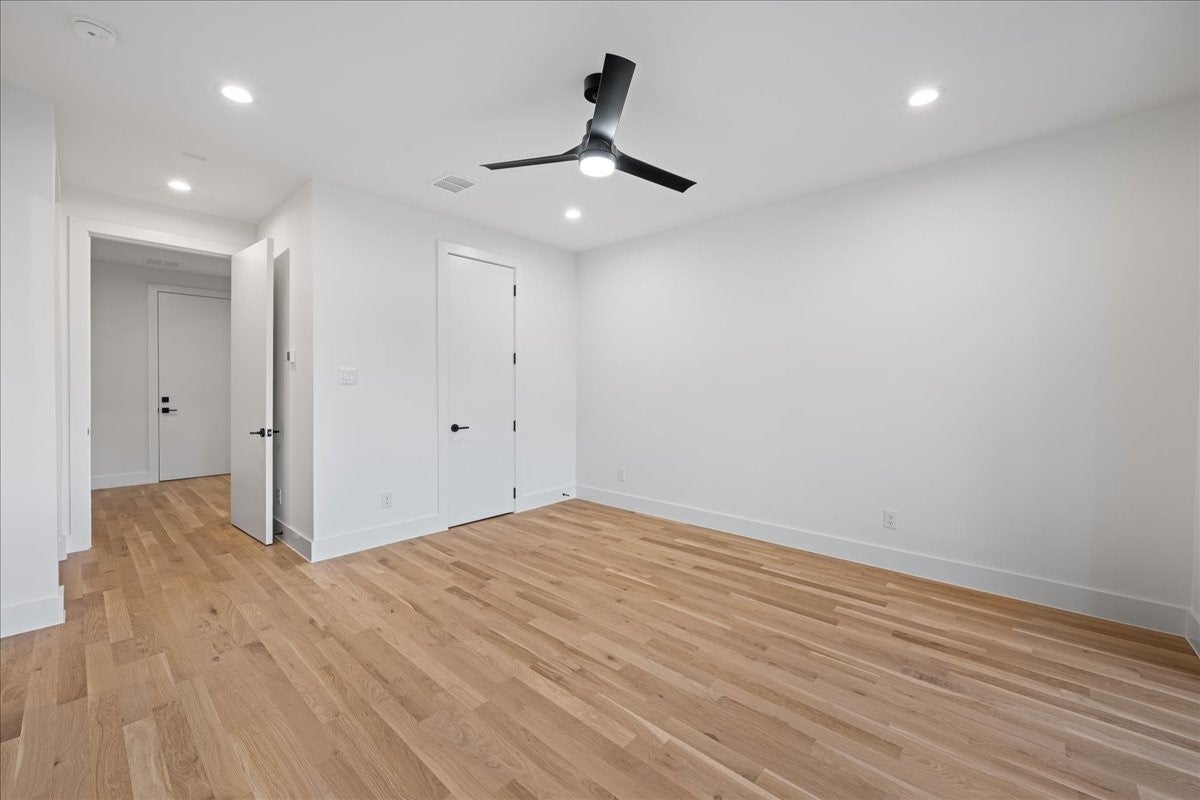 Dallas, Texas, 75204, United States, 4 Bedrooms Bedrooms, ,4 BathroomsBathrooms,Residential,Active,1929706