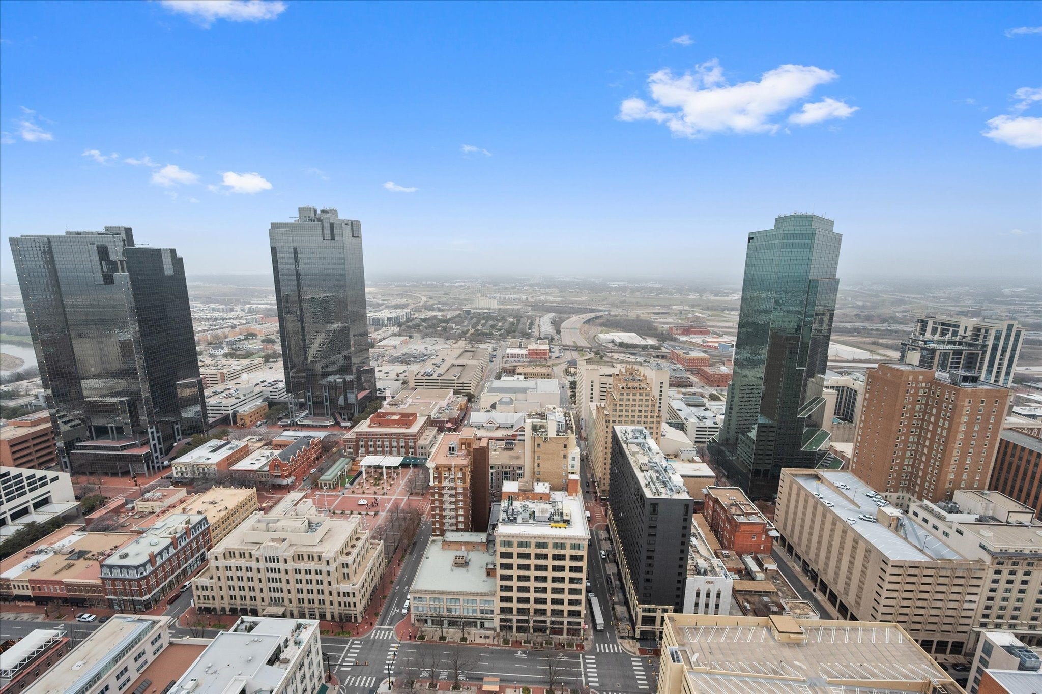 Fort Worth, Texas, 76102, United States, ,3 BathroomsBathrooms,Residential,Active,1808184