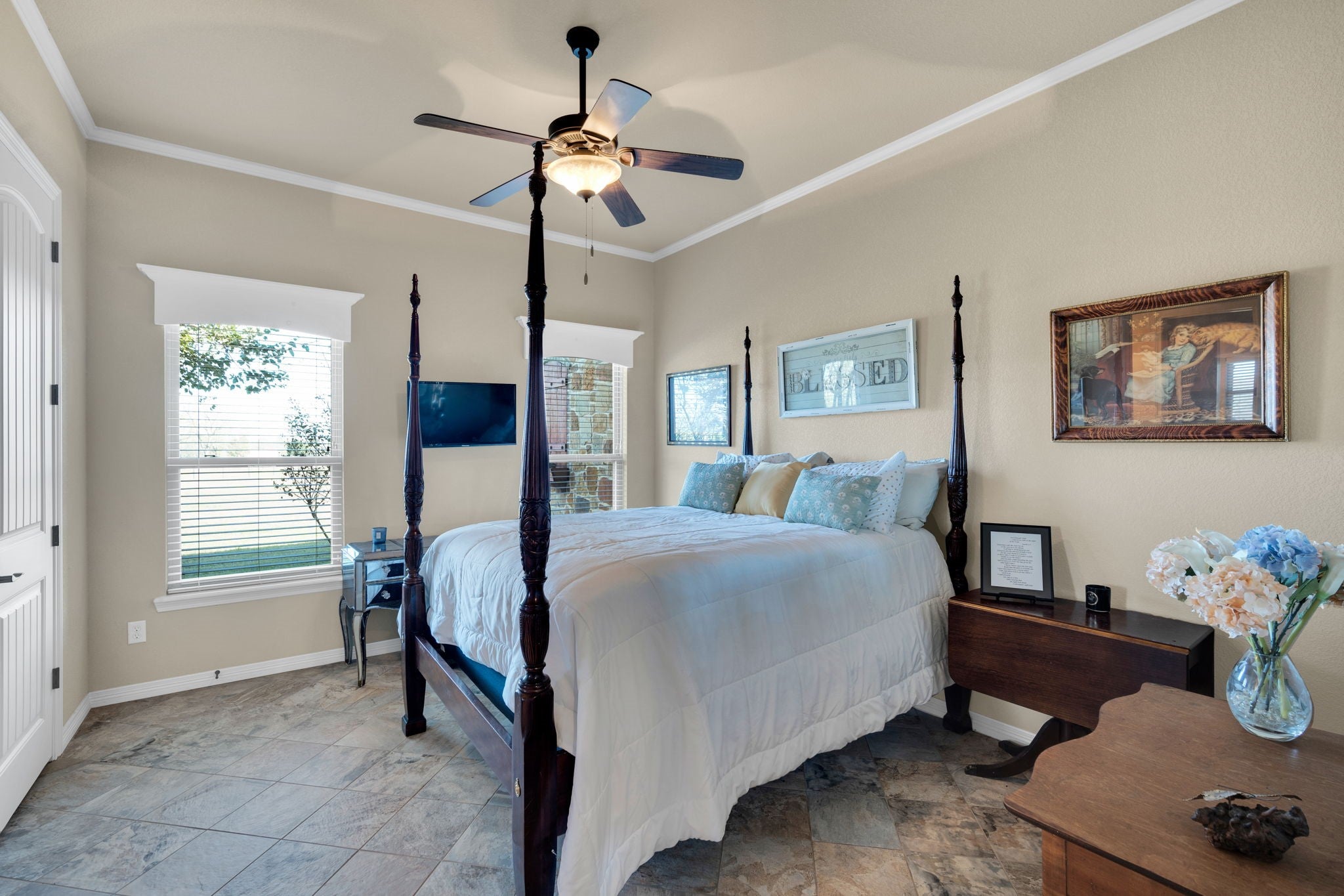 Waxahachie, Texas, 75165, United States, 3 Bedrooms Bedrooms, ,3 BathroomsBathrooms,Residential,Active,2001358