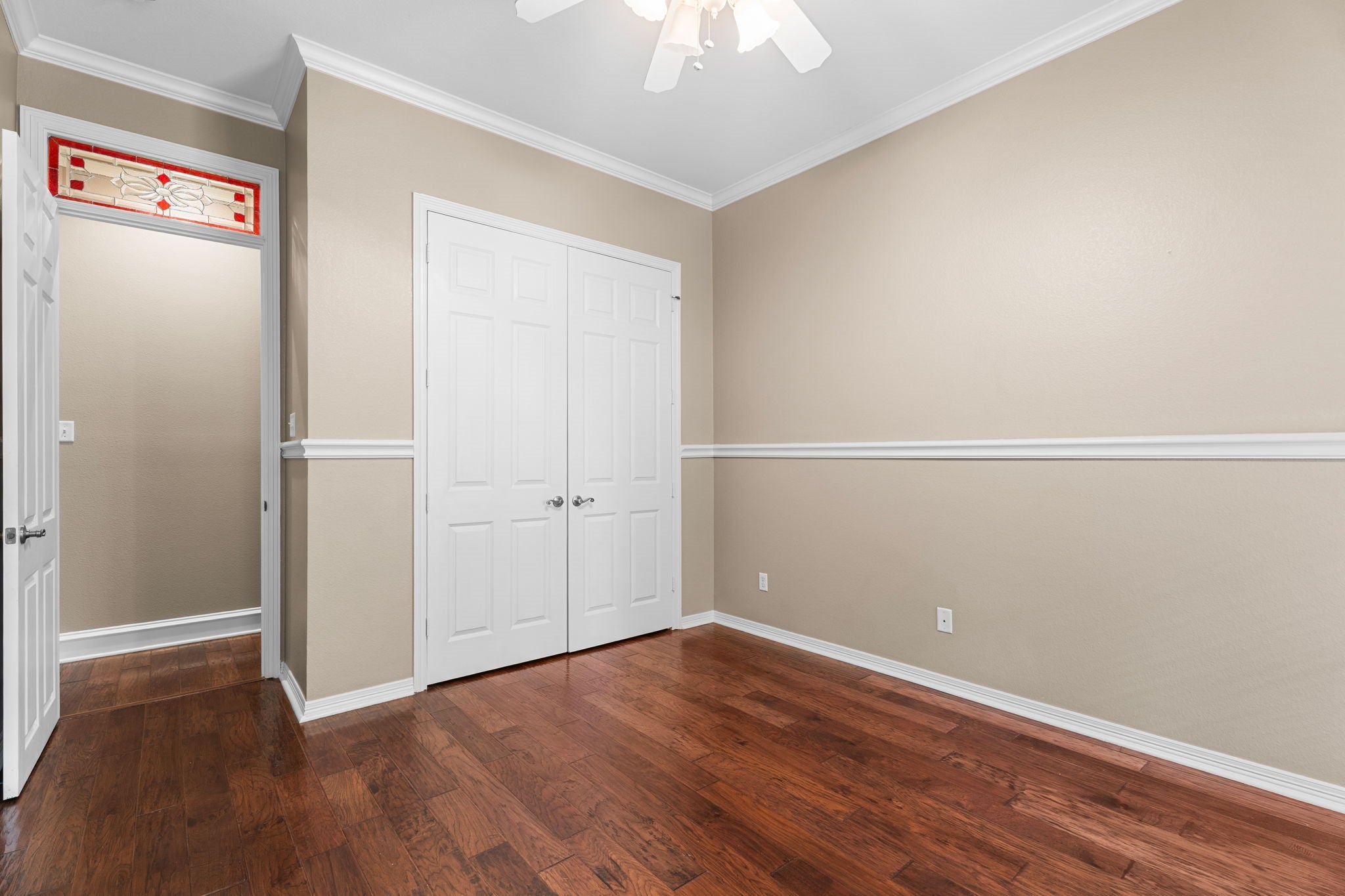 Tyler, Texas, 75703, United States, 3 Bedrooms Bedrooms, ,5 BathroomsBathrooms,Residential,Active,1892605