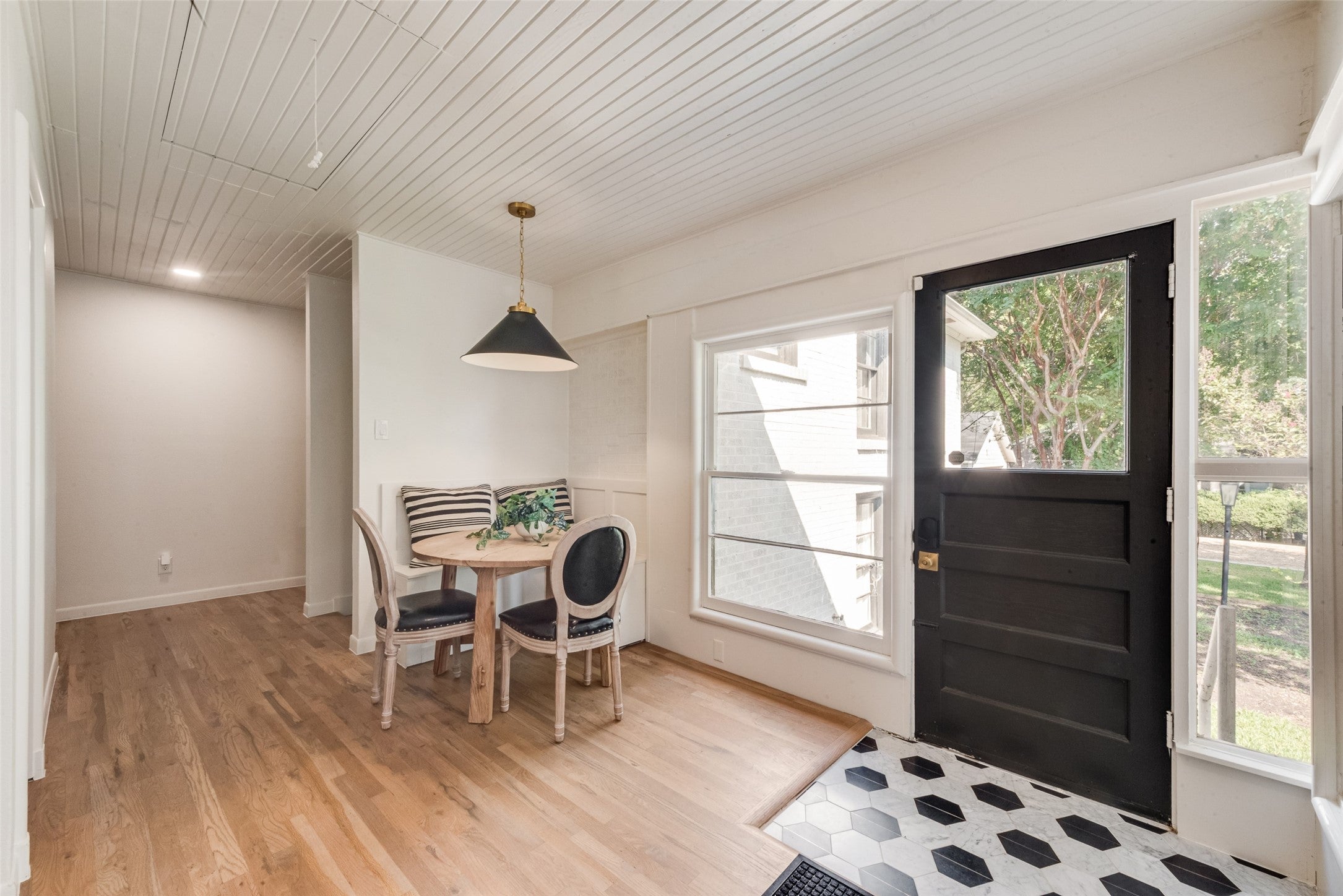 Mckinney, Texas, 75069, United States, 4 Bedrooms Bedrooms, ,4 BathroomsBathrooms,Residential,Active,1936375