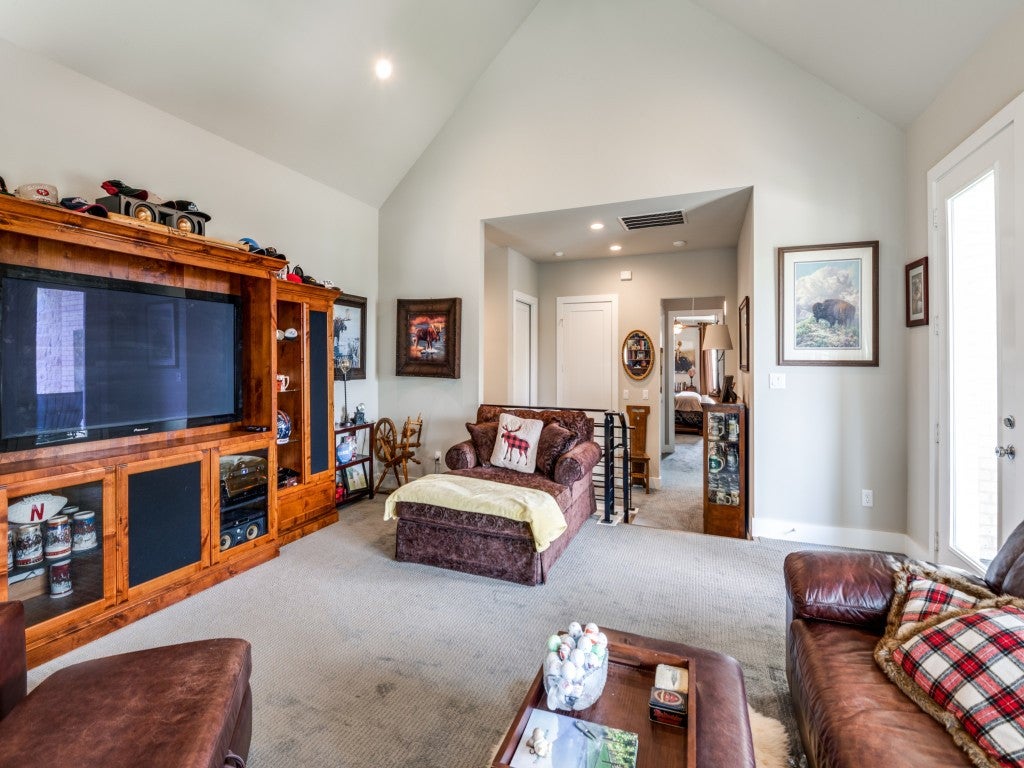 Tyler, Texas, 75709, United States, 4 Bedrooms Bedrooms, ,5 BathroomsBathrooms,Residential,Active,2015815